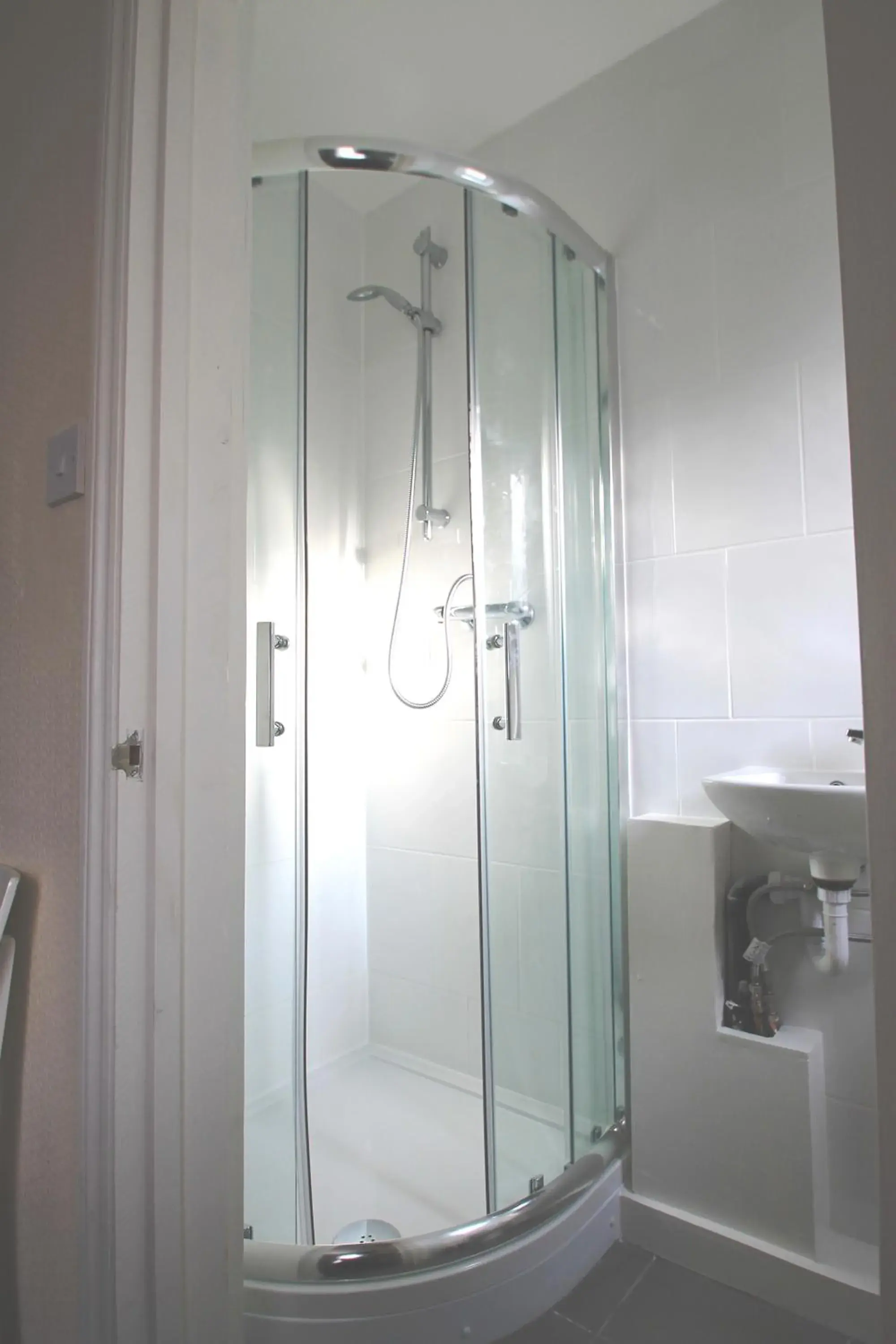 Shower, Bathroom in Manor House London