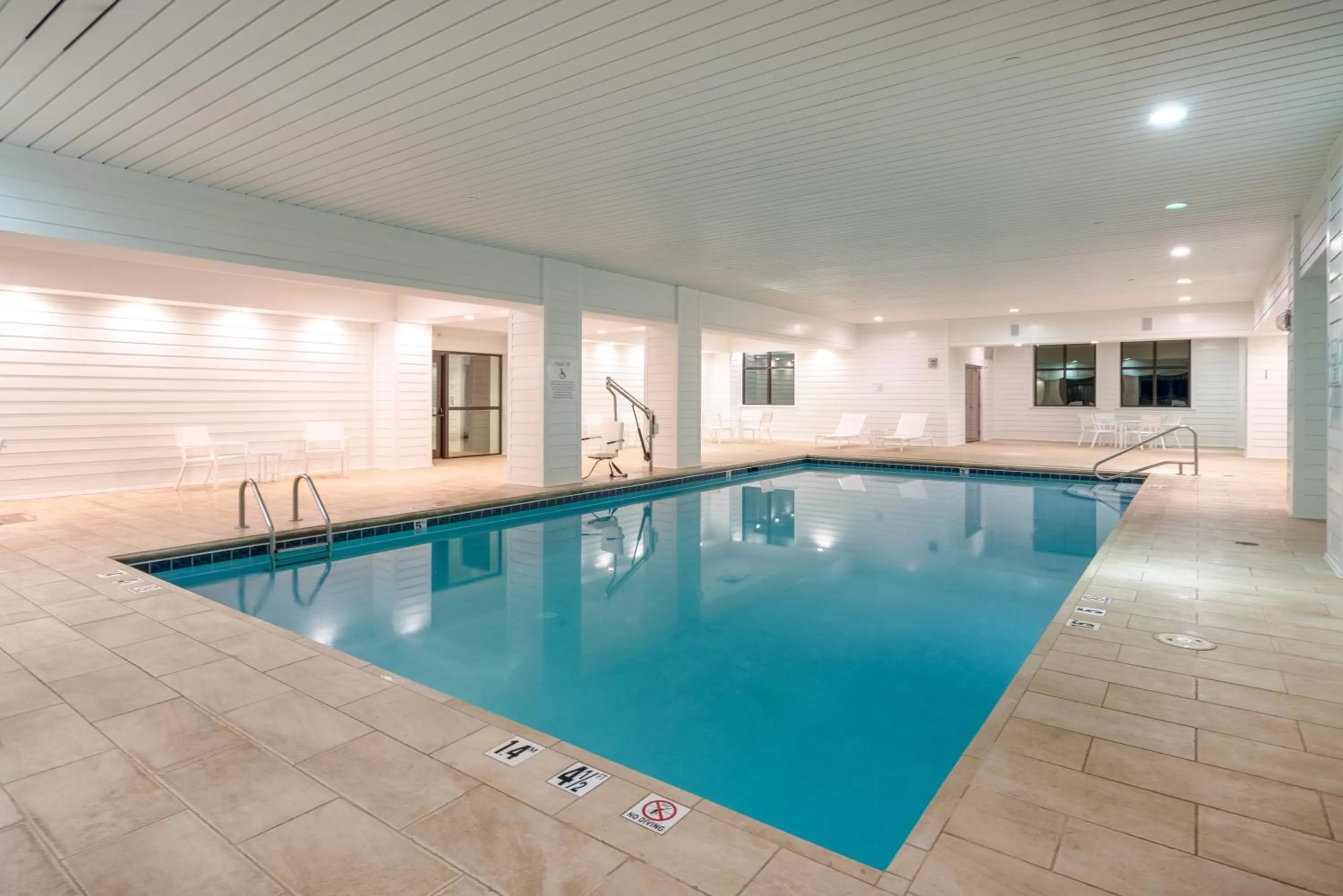 Pool view in Holiday Inn Wilmington by IHG