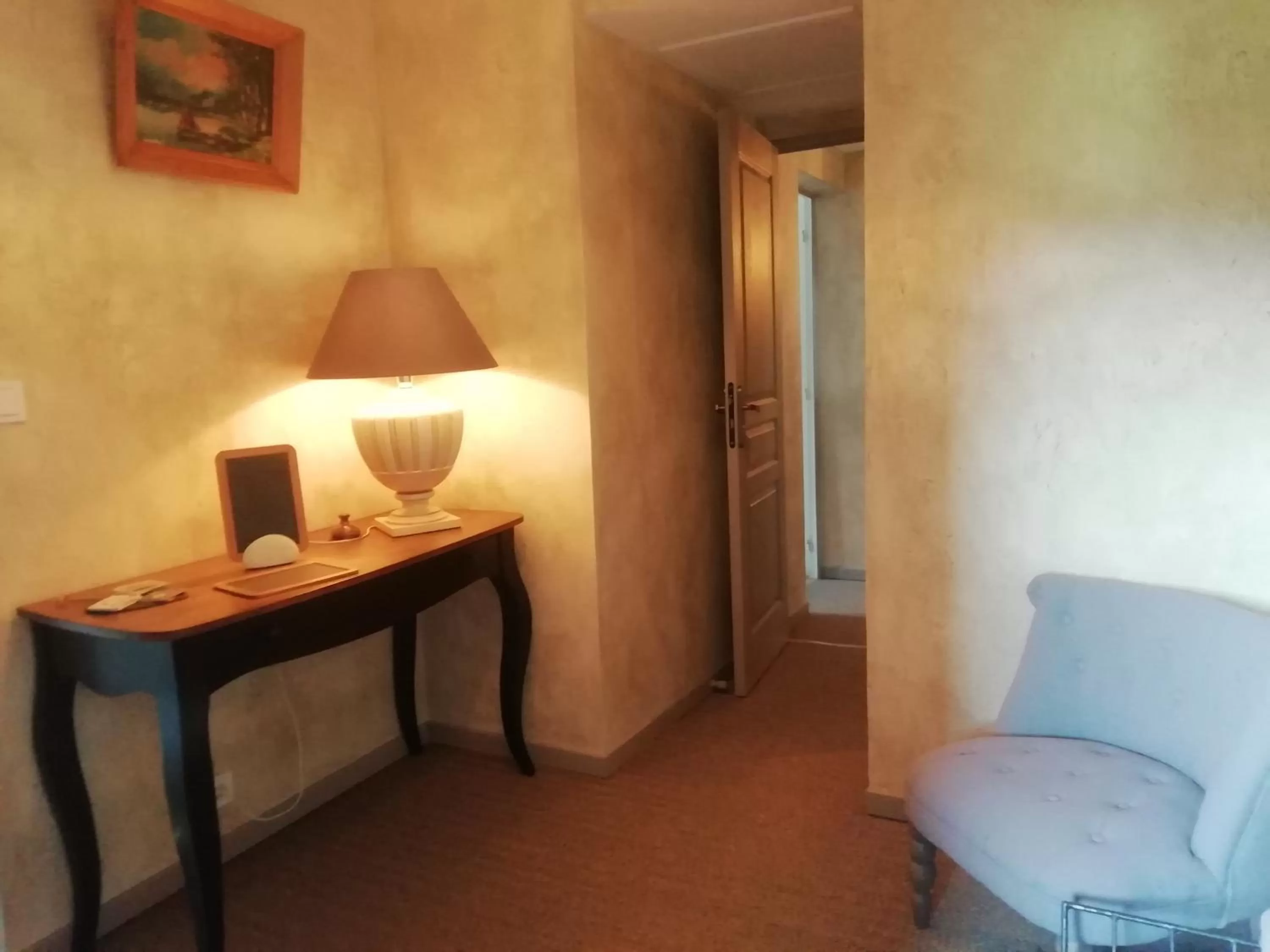 Living room, Seating Area in Chez Sophie et Gilles