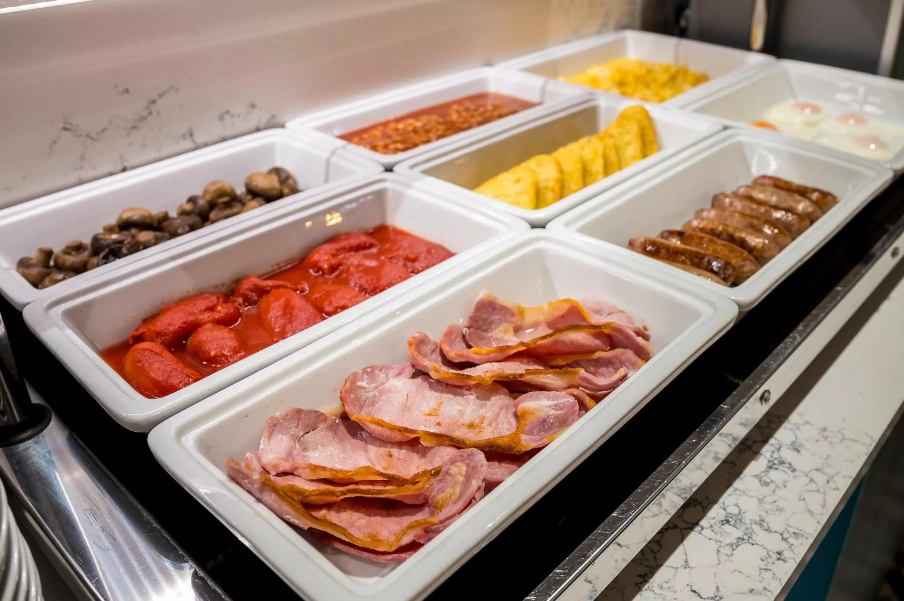 Breakfast in Mentone Hotel