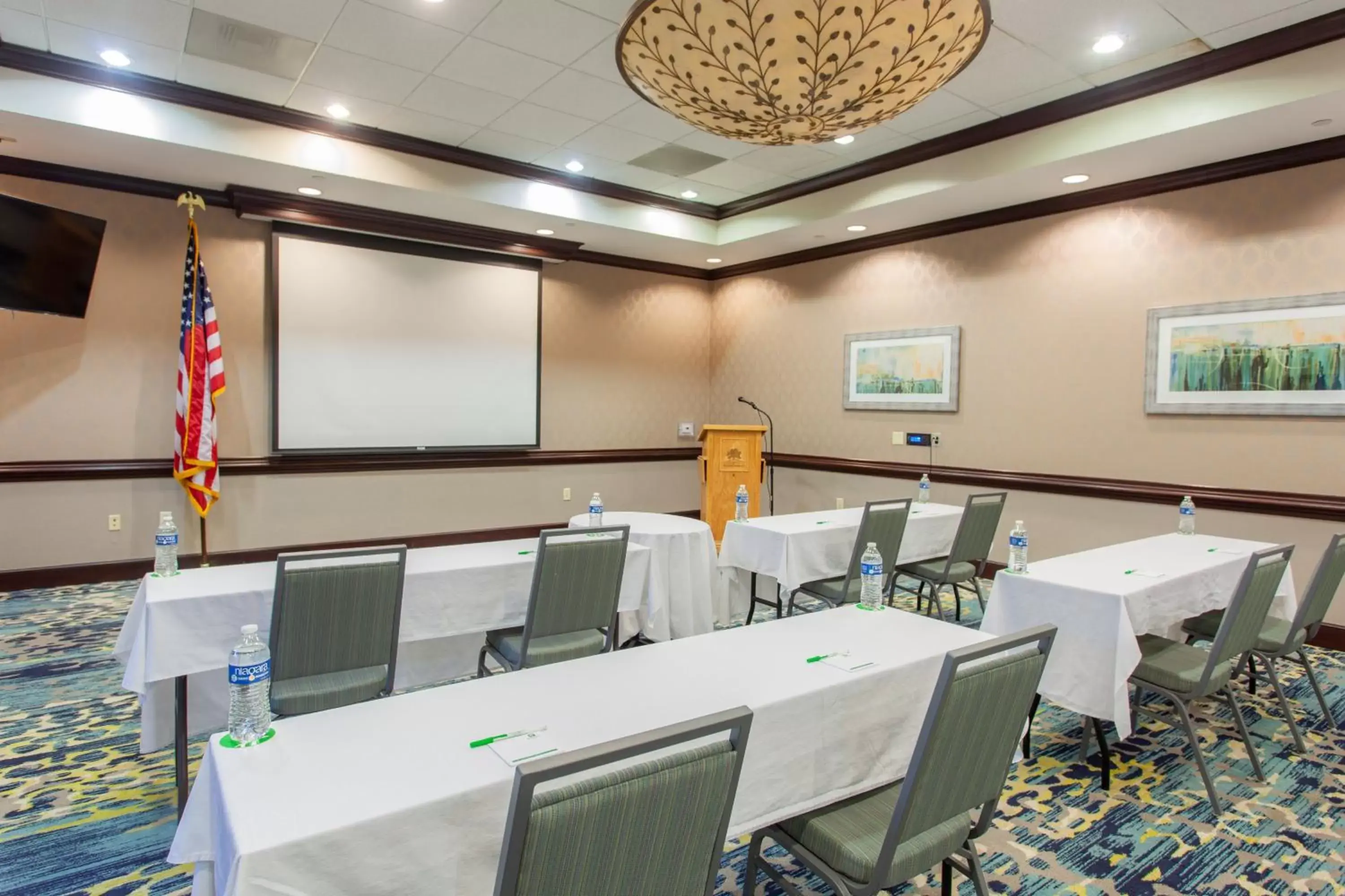 Meeting/conference room in Holiday Inn Hotel & Suites Tallahassee Conference Center North, an IHG Hotel