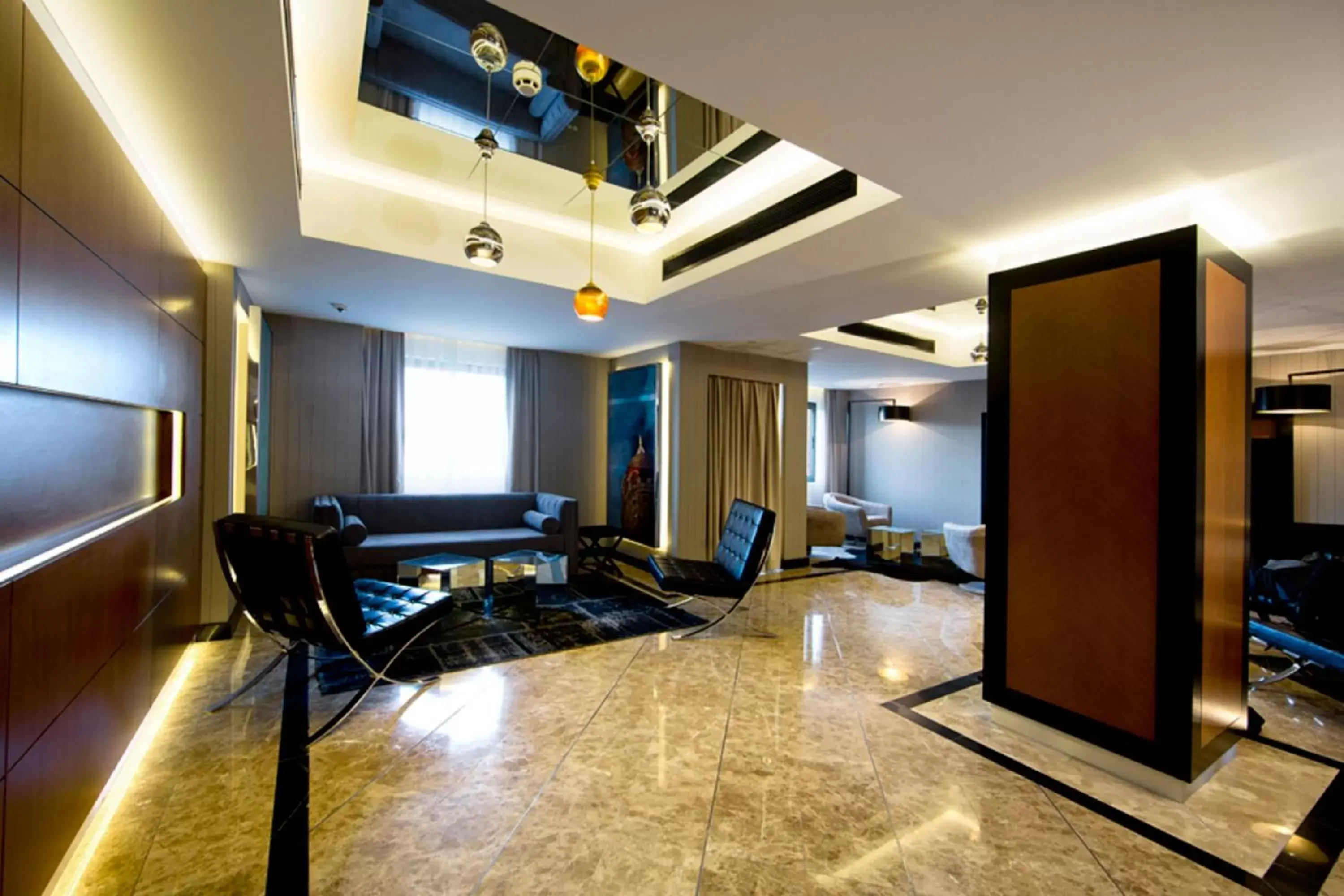 Lounge or bar, Seating Area in Cihangir Hotel