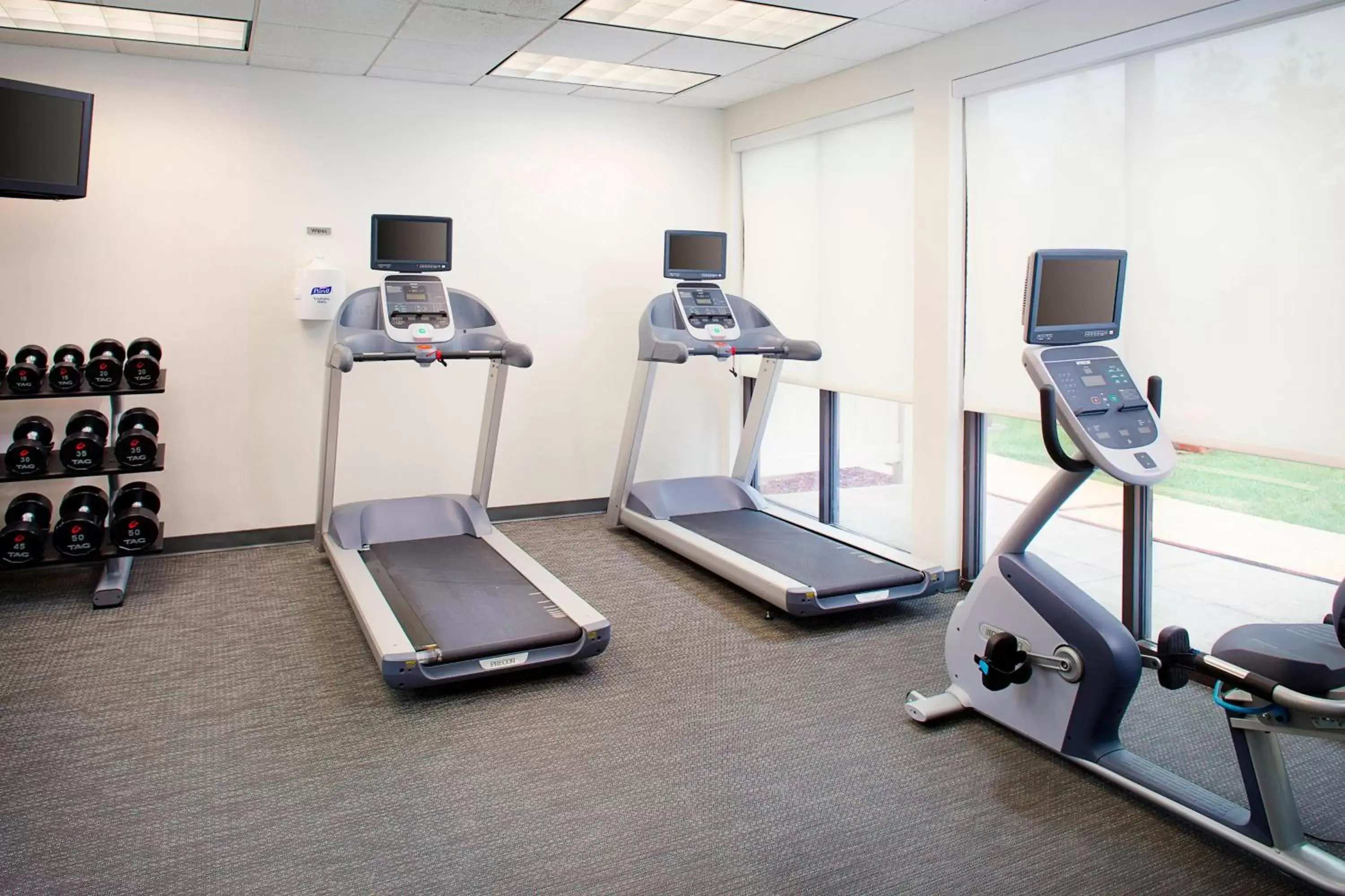 Fitness centre/facilities, Fitness Center/Facilities in Courtyard by Marriott Roanoke Airport