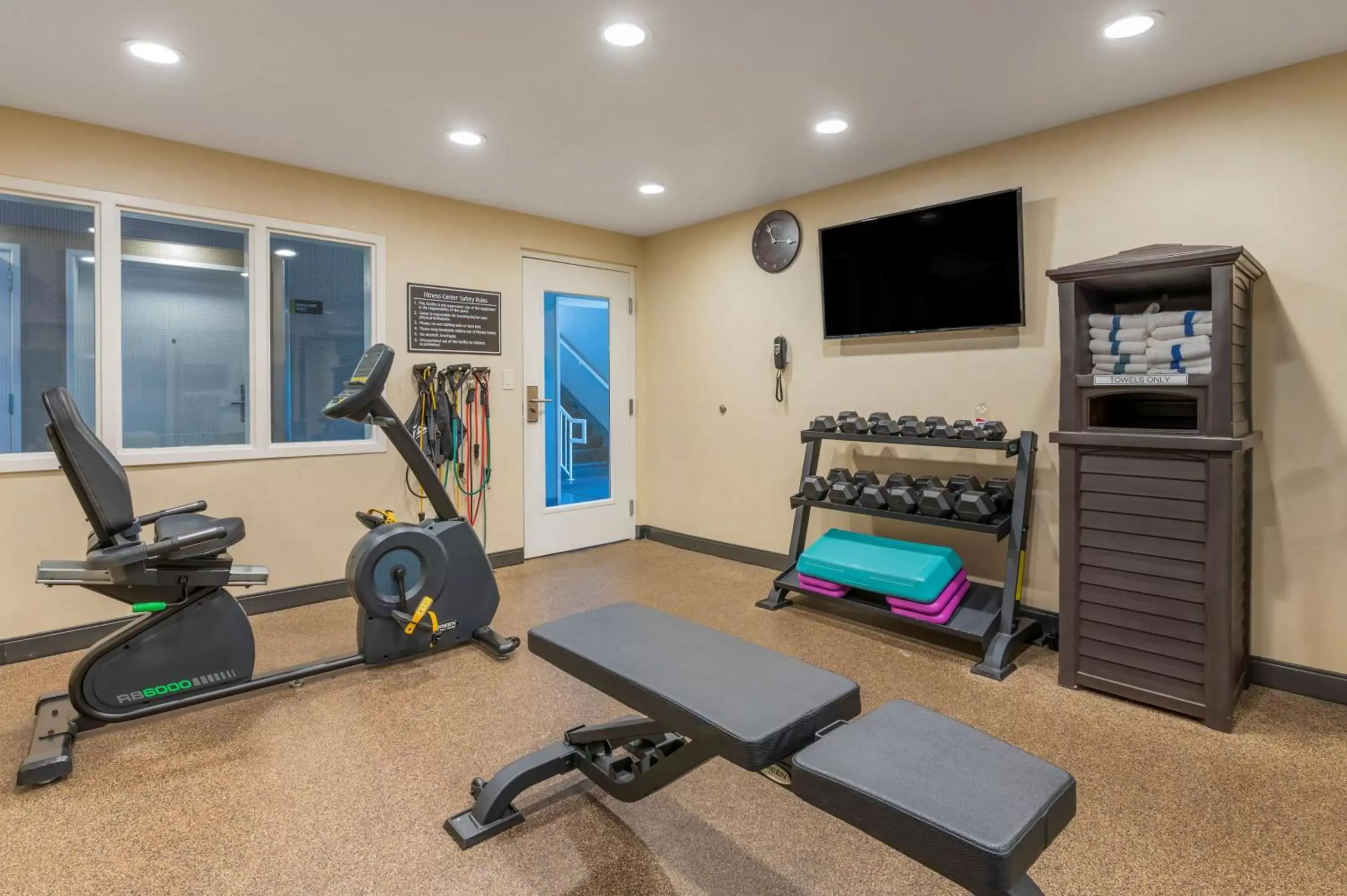 Spa and wellness centre/facilities, Fitness Center/Facilities in Best Western Hilliard Inn & Suites