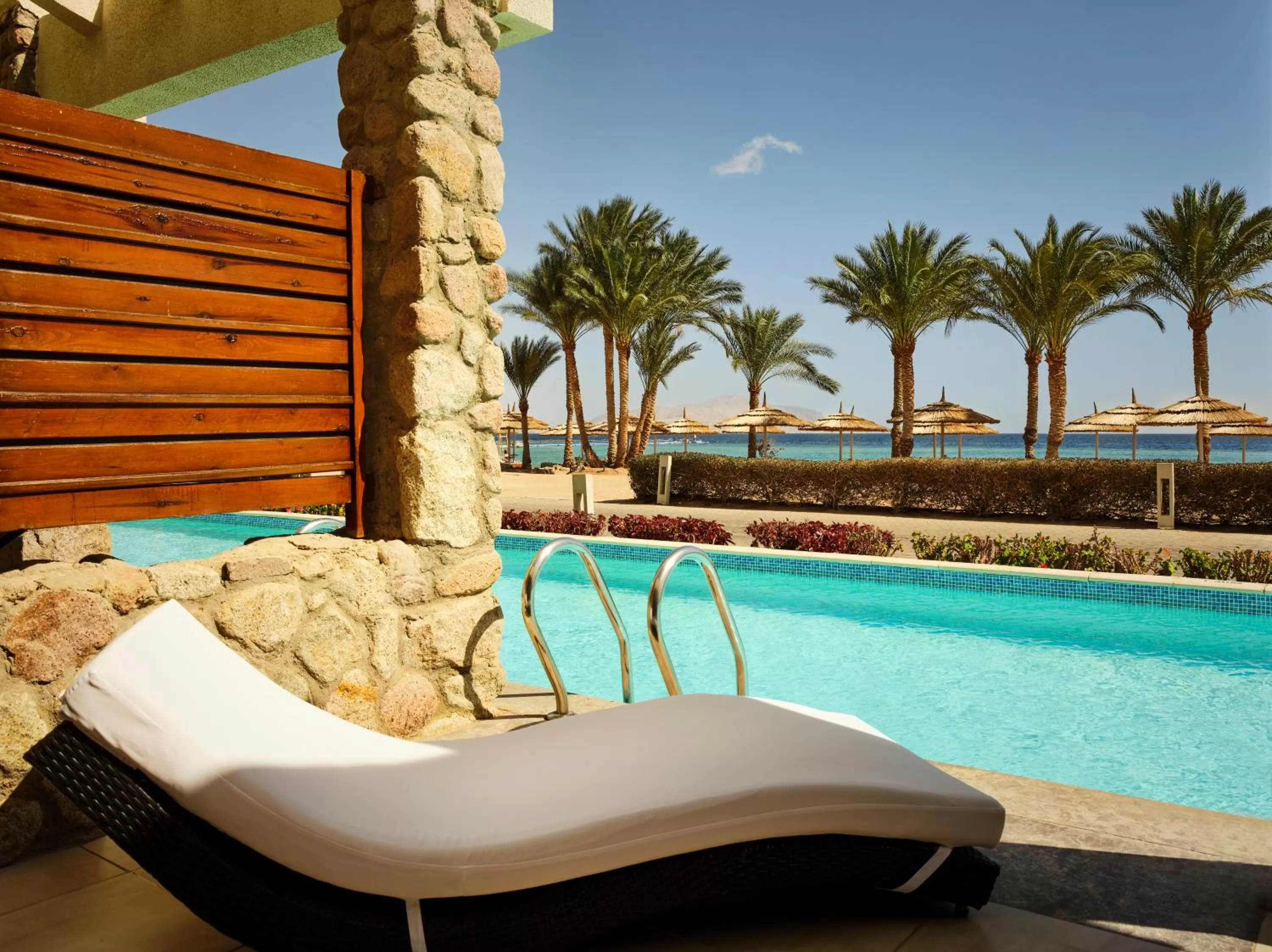 Pool view in Coral Sea Imperial "Coral Sea Sensatori"