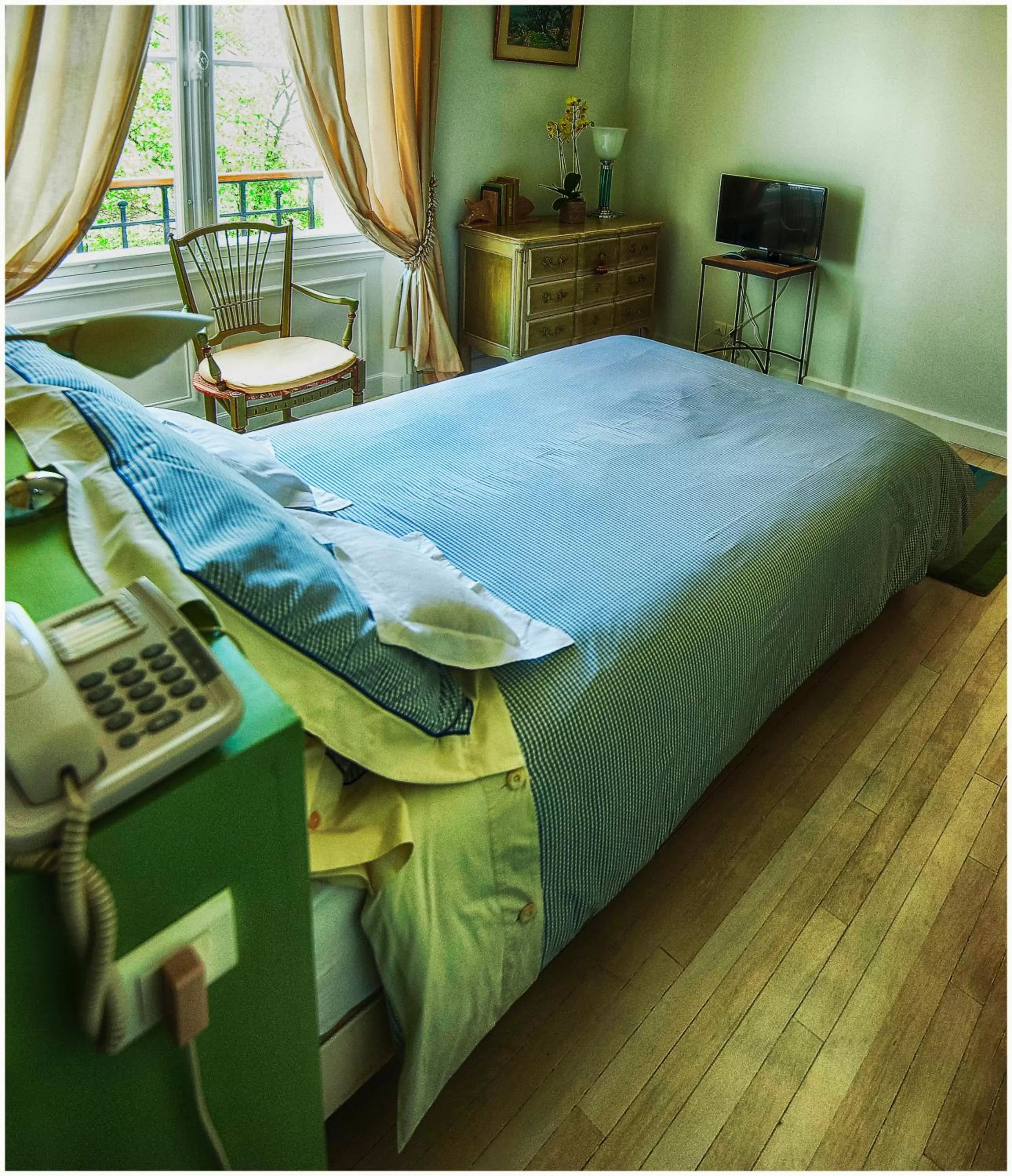 Bed in Hotel Le Clos Raymi