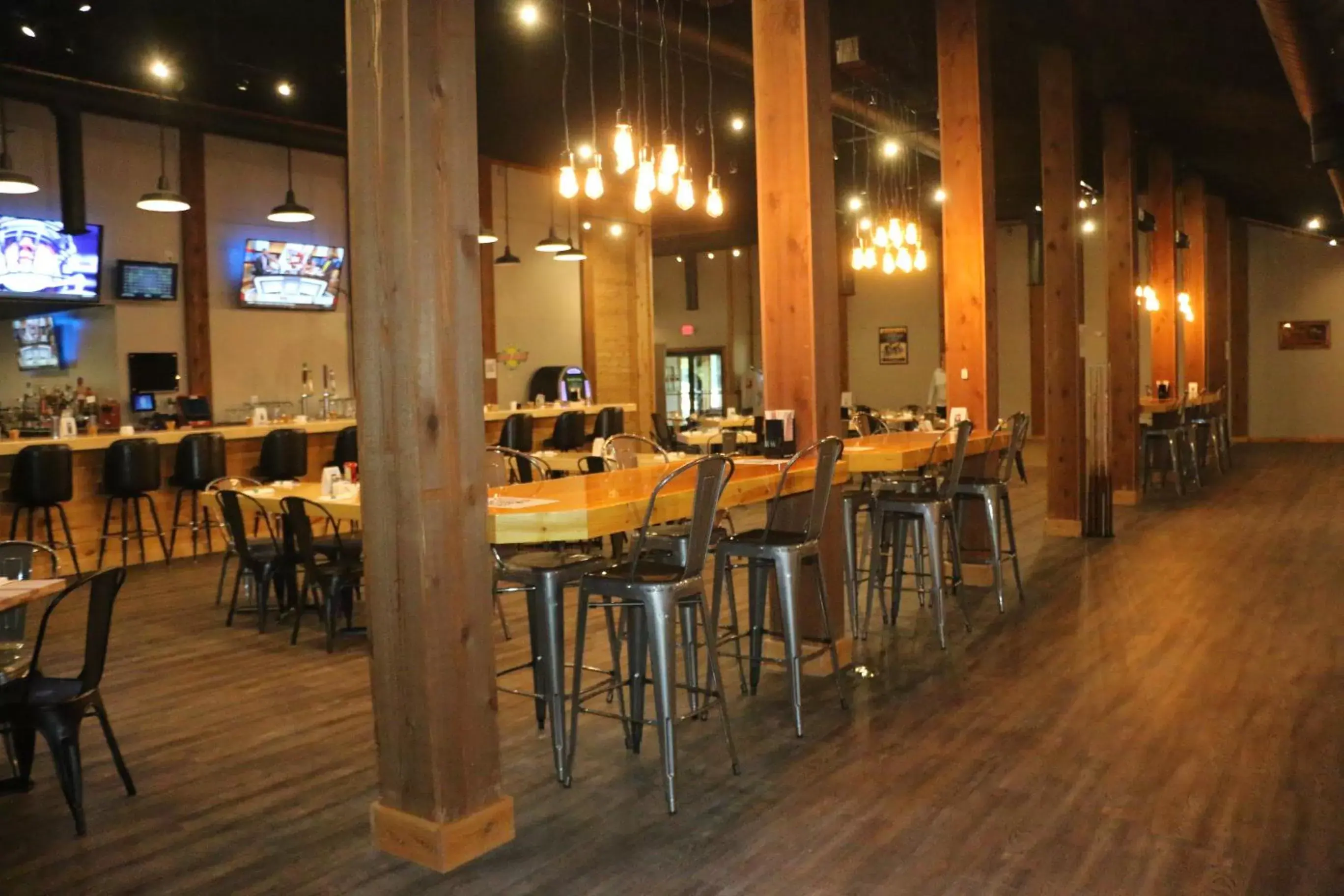 Restaurant/places to eat in Drummond Island Resort Restaurant/places to eat in Drummond Island Resort