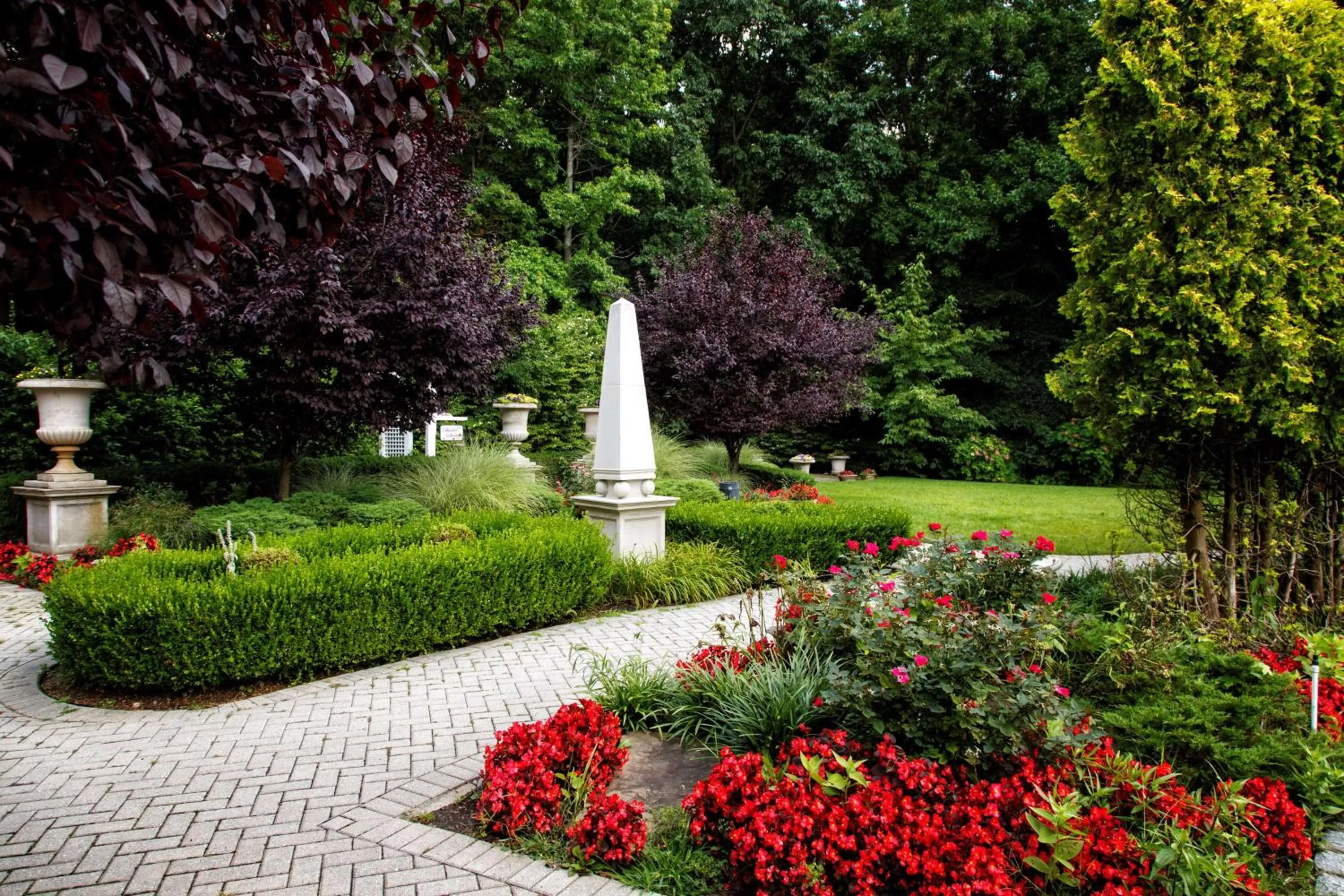 Garden in Hilton Garden Inn New York/Staten Island