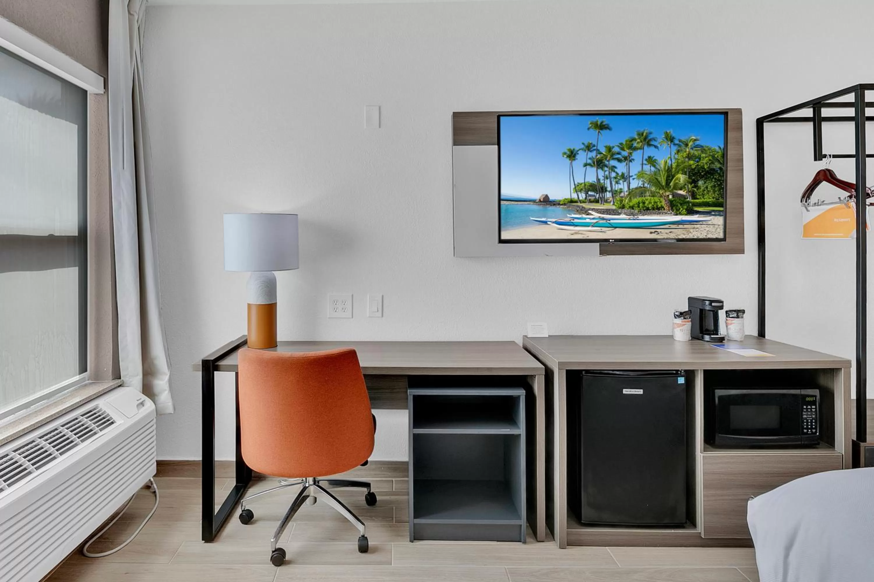 TV and multimedia in Comfort Inn