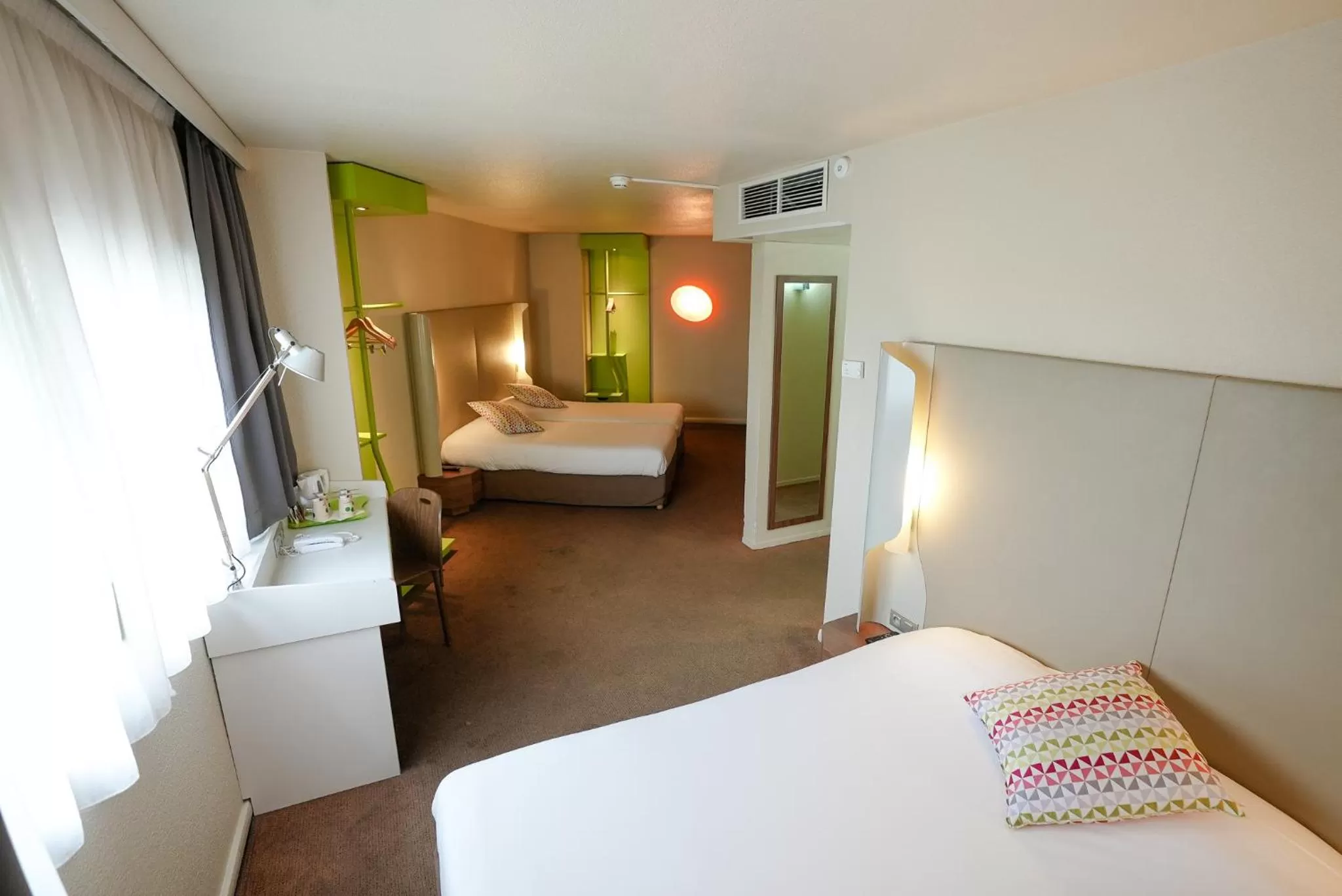 Photo of the whole room, Bed in Campanile Paris CDG Airport Villepinte