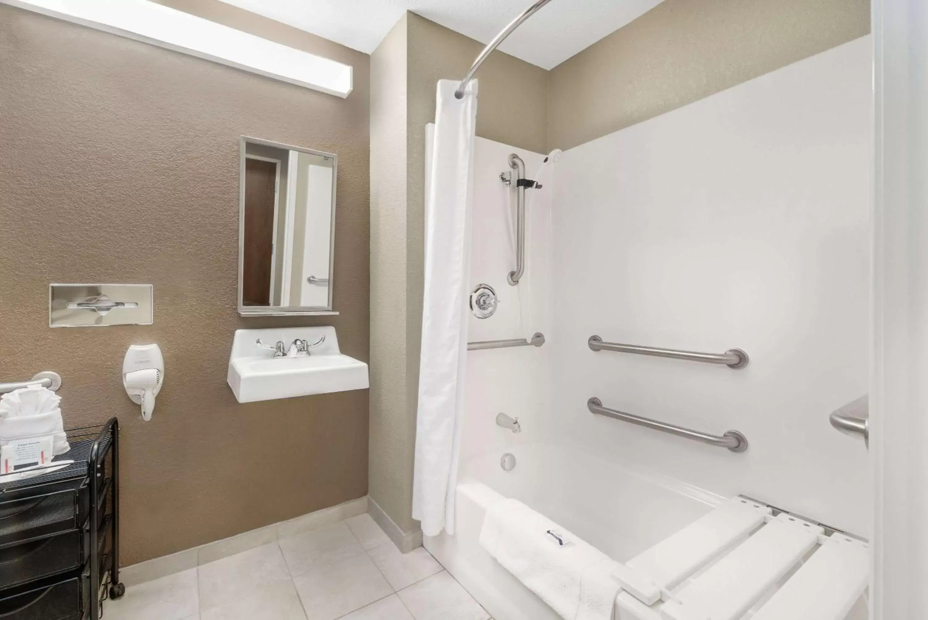 Bathroom in Microtel Inn & Suites by Wyndham Williston