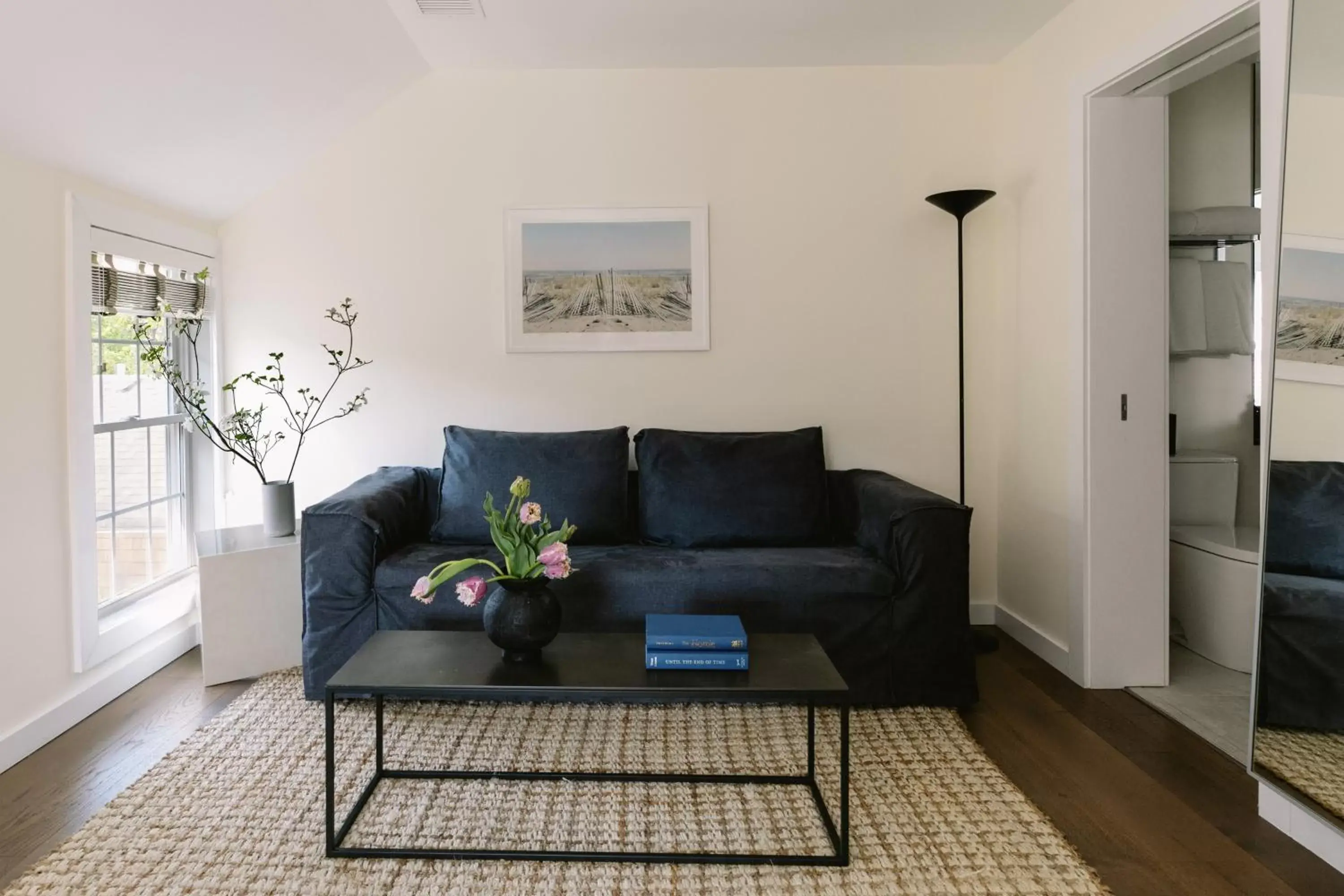 Living room, Seating Area in The Roundtree, Amagansett