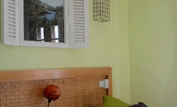 Decorative detail in Kira's Boutique Hotel