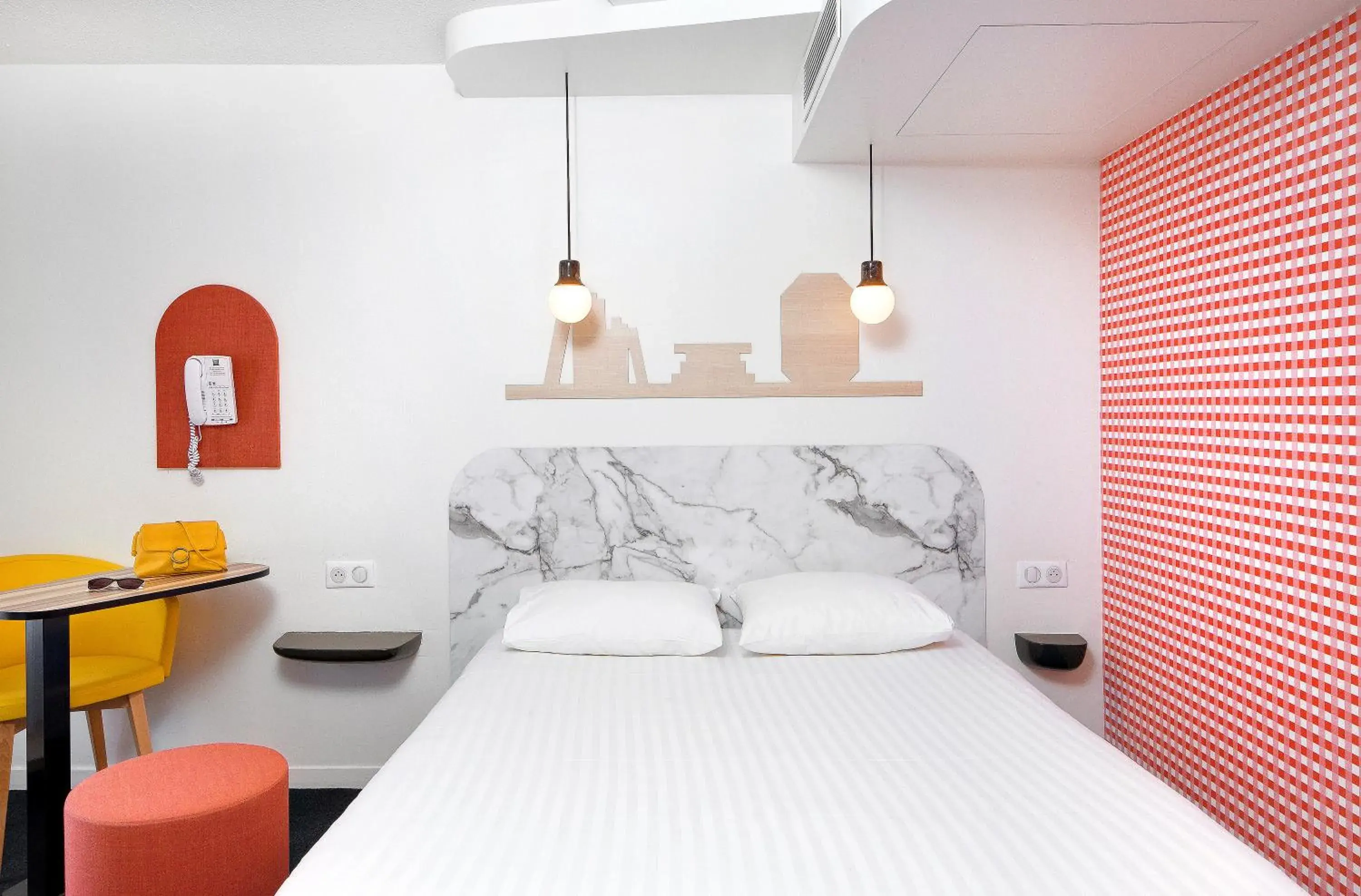 Bed in ibis Styles Vichy Centre