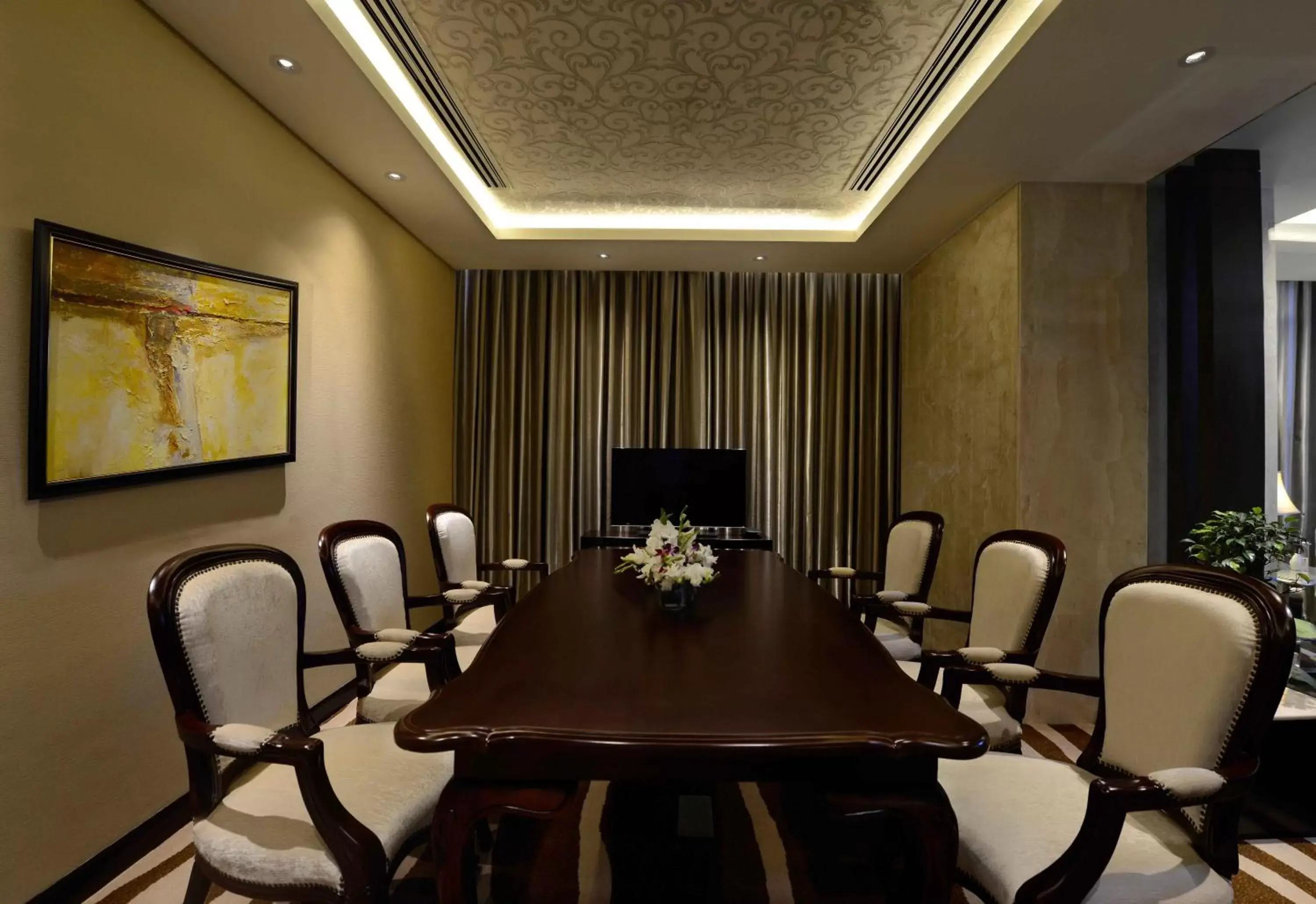 Business facilities in Radisson Blu Chattogram Bay View Business facilities in Radisson Blu Chattogram Bay View