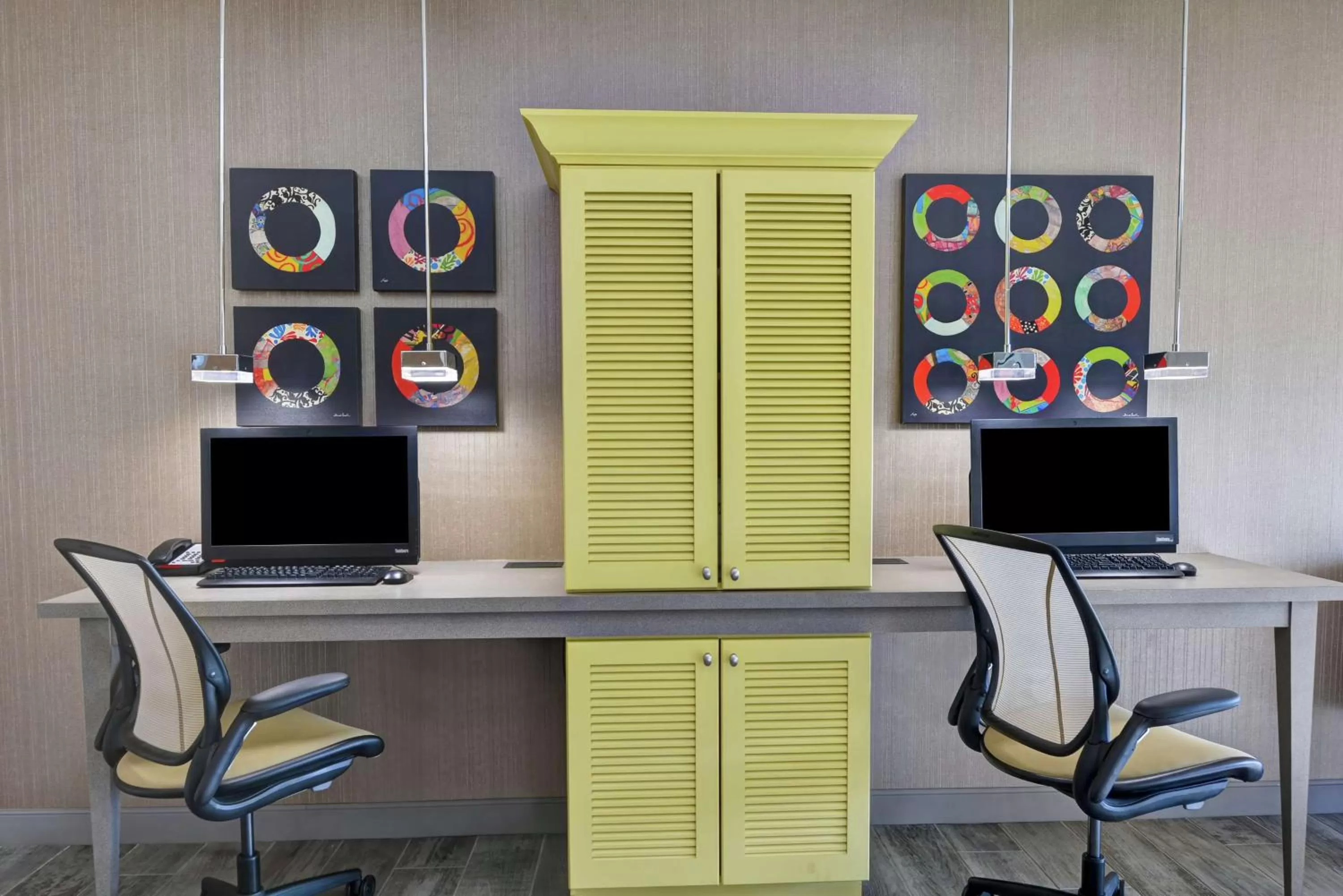 Business facilities in Home2 Suites By Hilton Dayton Vandalia