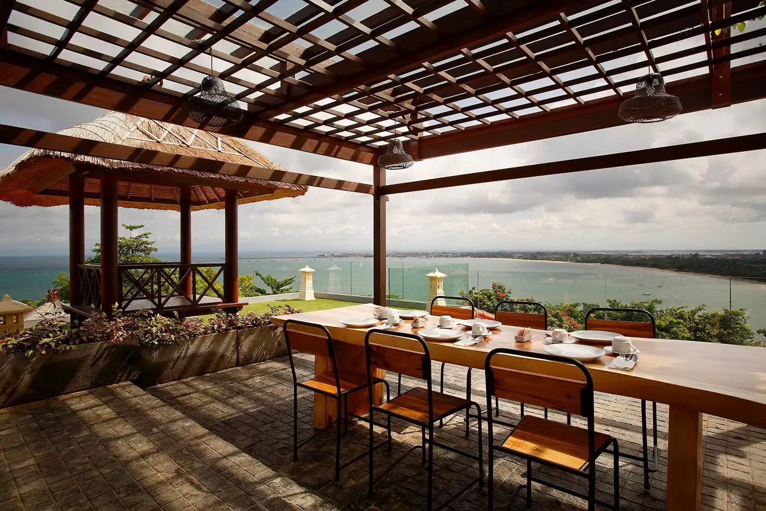 Restaurant/places to eat in Del Cielo Villa Jimbaran Restaurant/places to eat in Del Cielo Villa Jimbaran