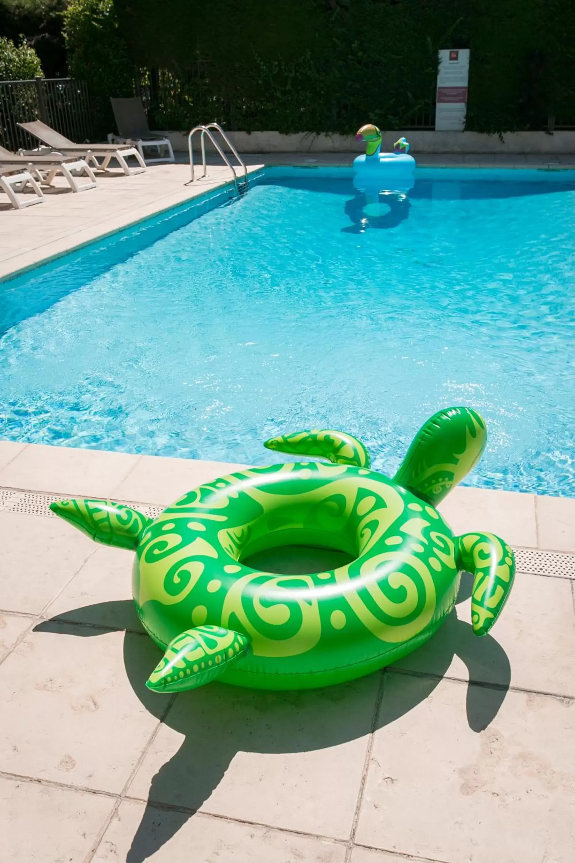 Swimming Pool in ibis Avignon Sud