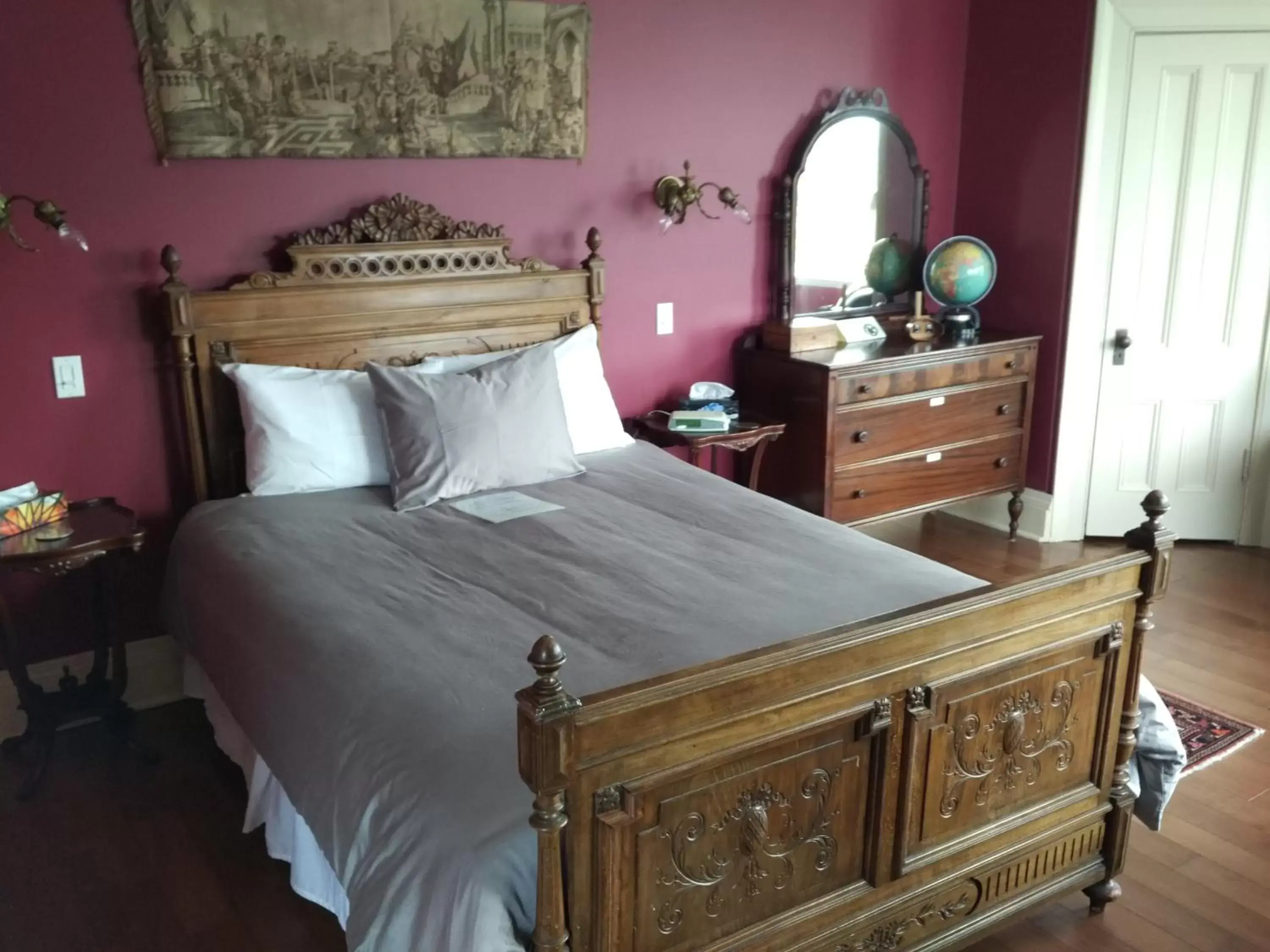 Bedroom, Bed in Homeport Historic B&B