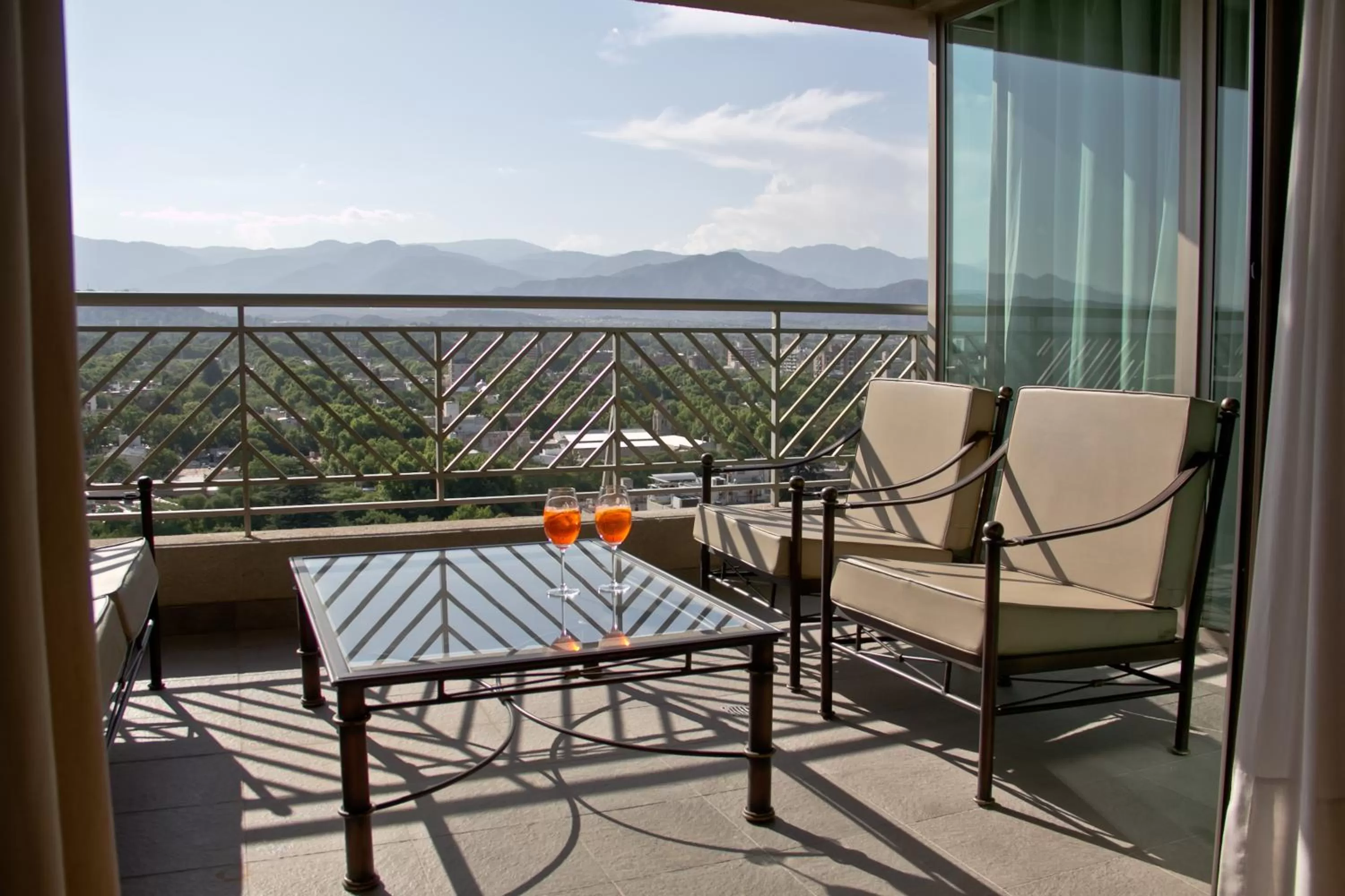 Day in Amérian Mendoza