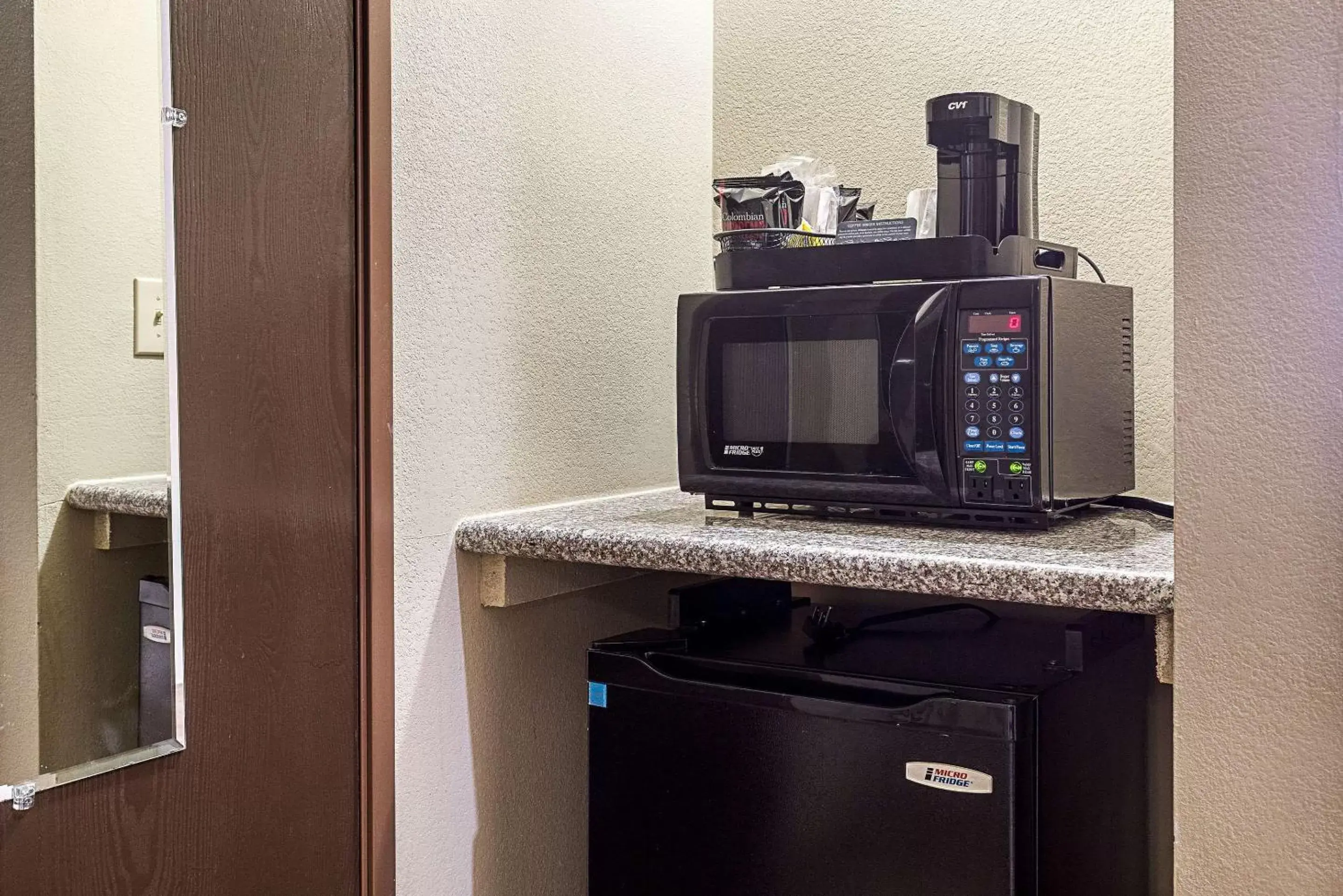 Photo of the whole room in Quality Inn Photo of the whole room in Quality Inn