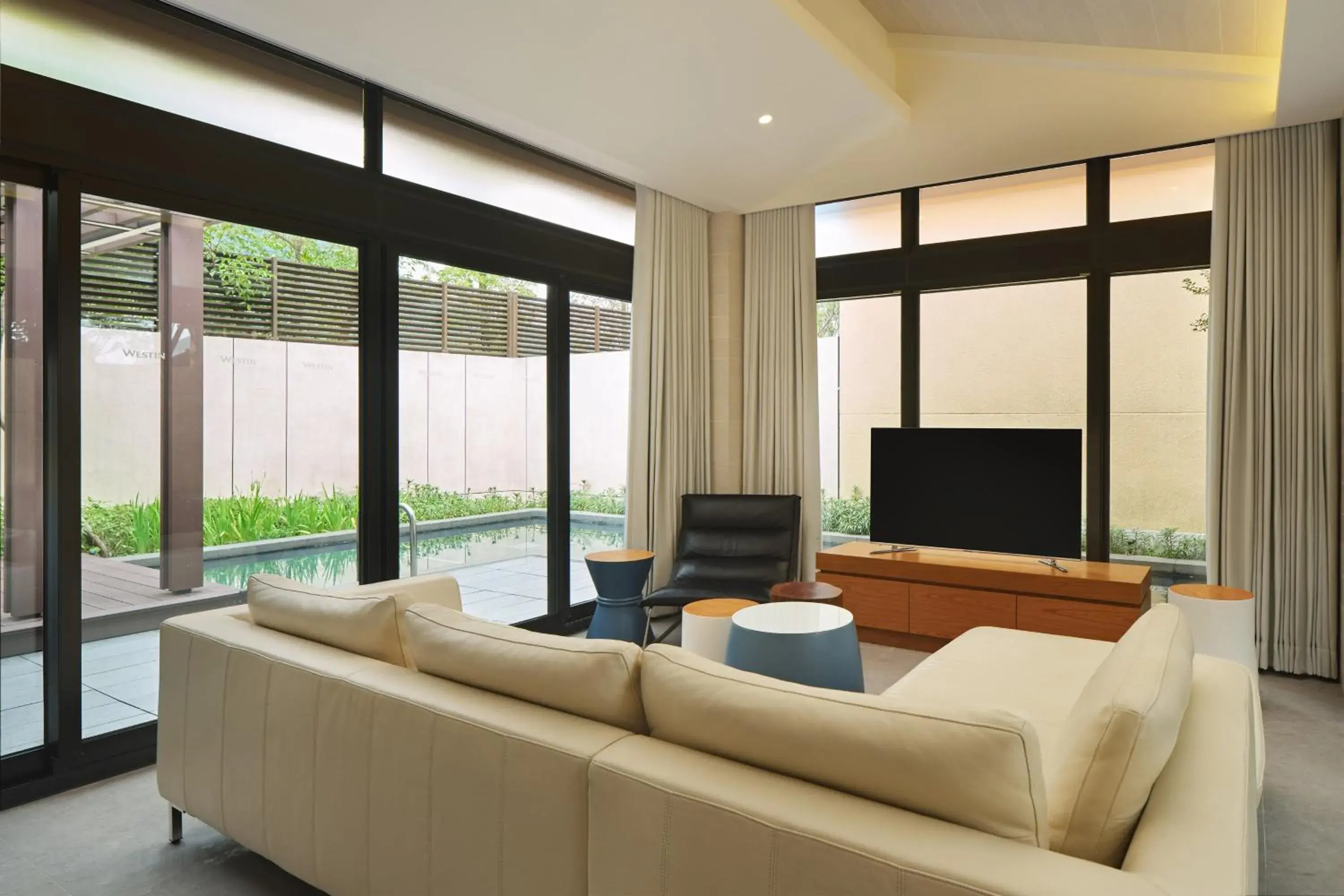 Bedroom, Seating Area in The Westin Yilan Resort