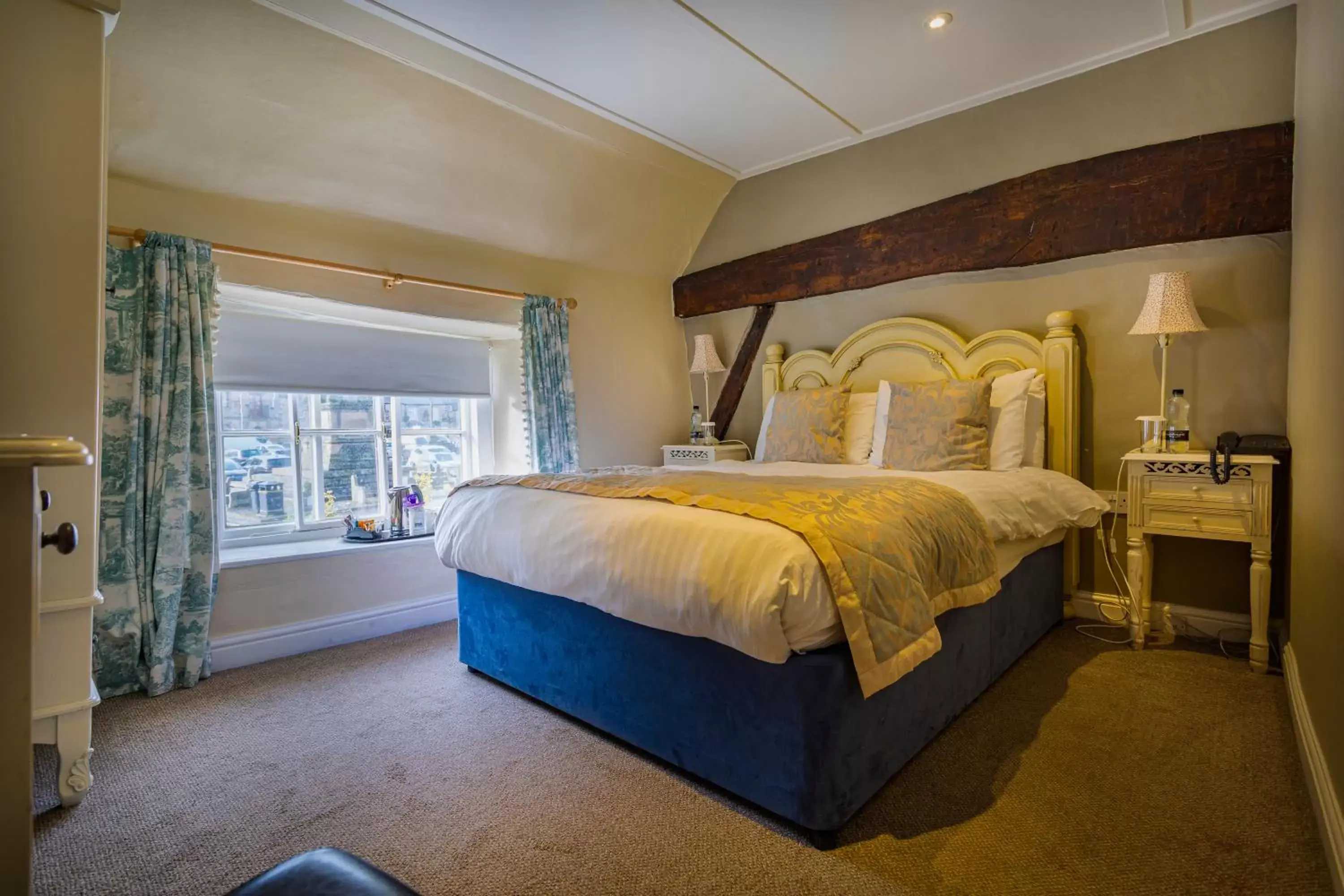 Bedroom, Bed in The Feathers Hotel, Helmsley, North Yorkshire