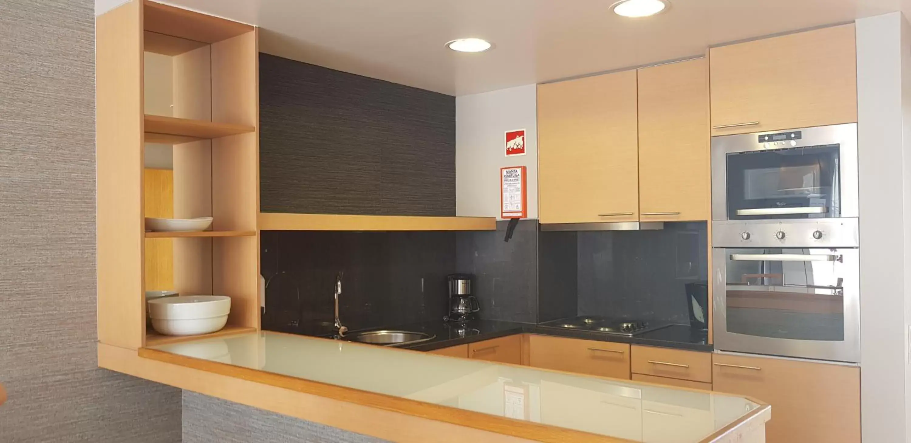 Kitchen or kitchenette, Kitchen/Kitchenette in Pestana Alvor Park Hotel Apartamento