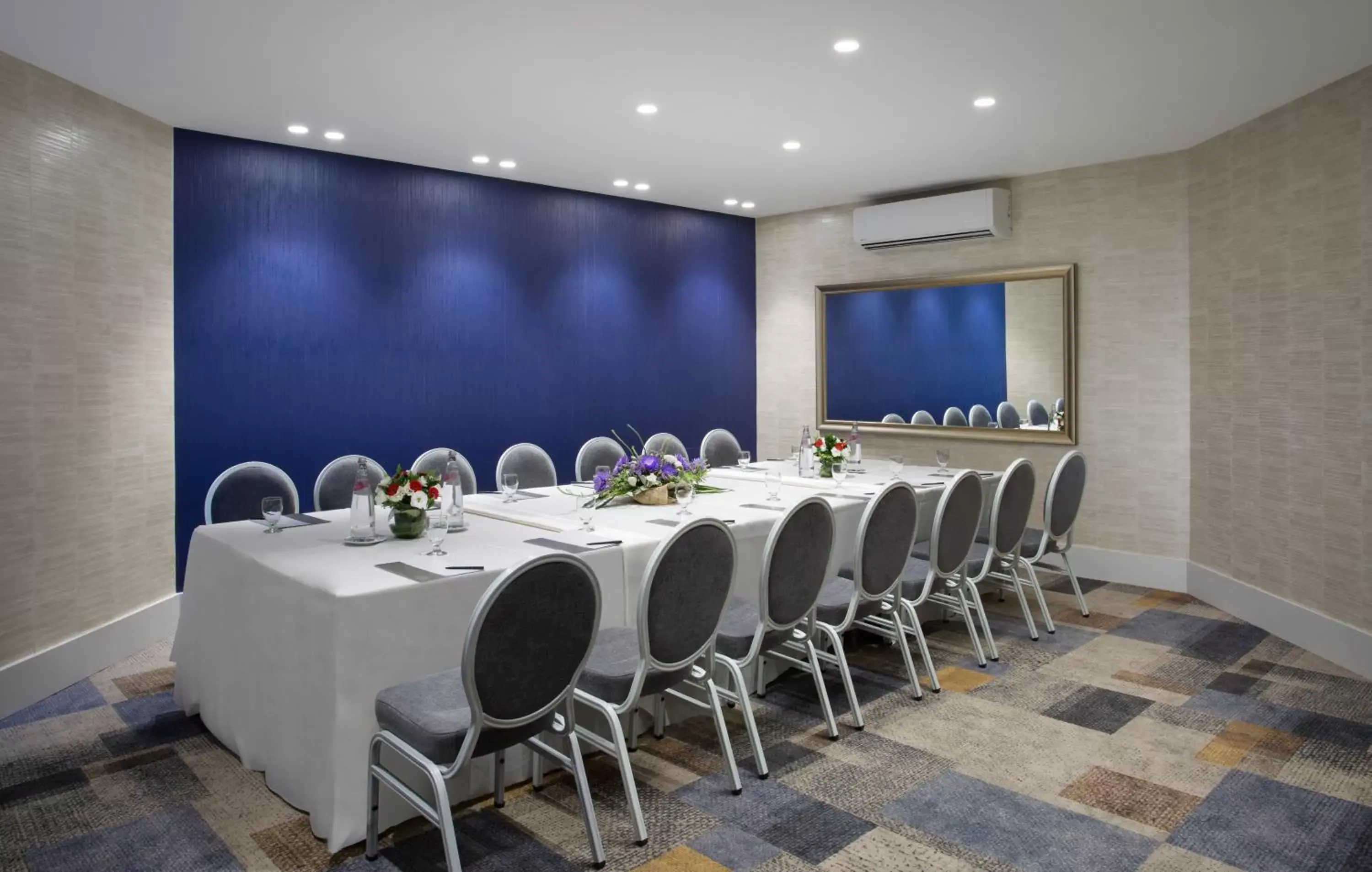 Banquet/Function facilities in Carlton Tel Aviv Hotel – Luxury on the Beach