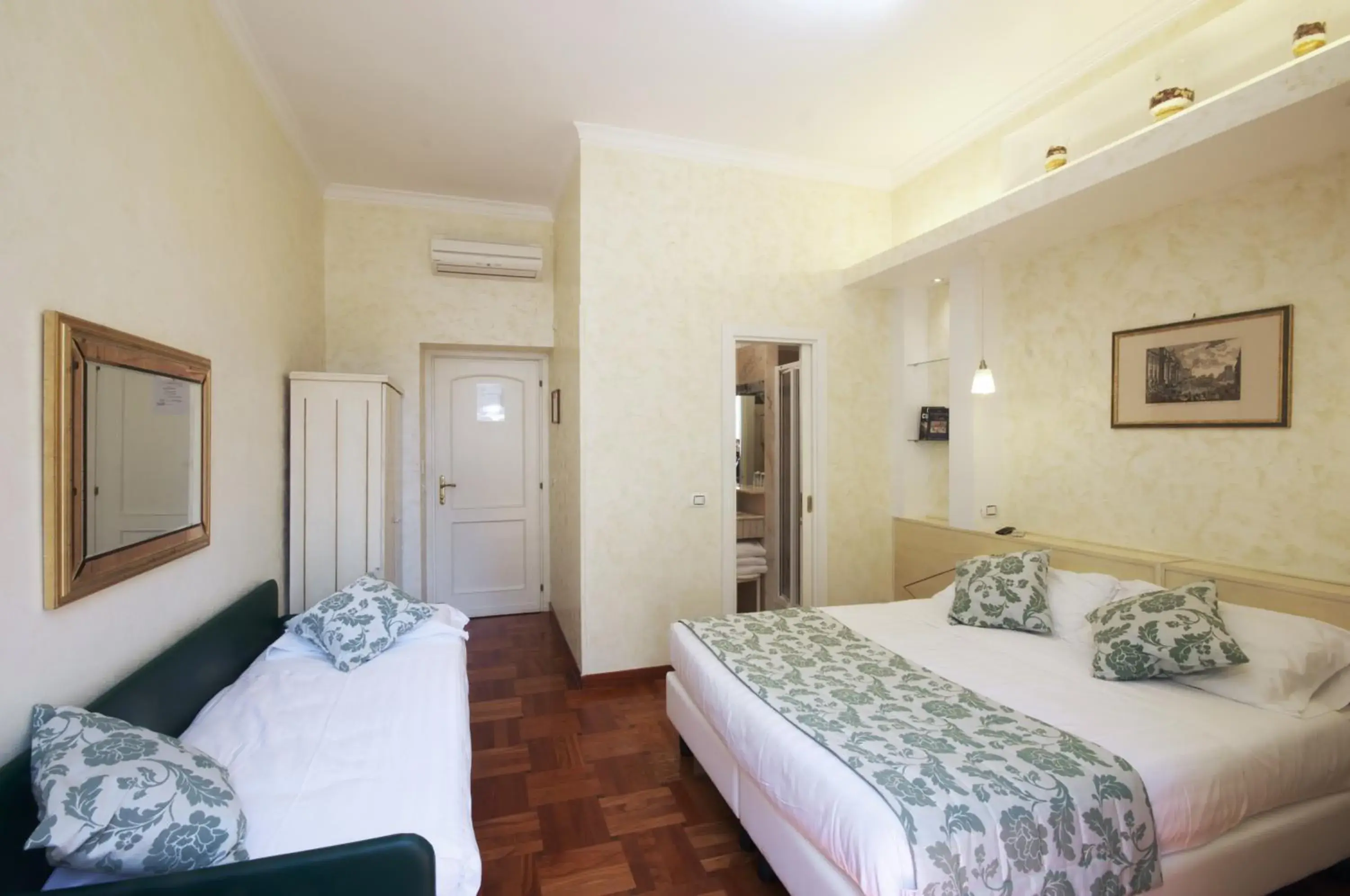 Triple Room in B&B Hotel Roma Italia Viminale