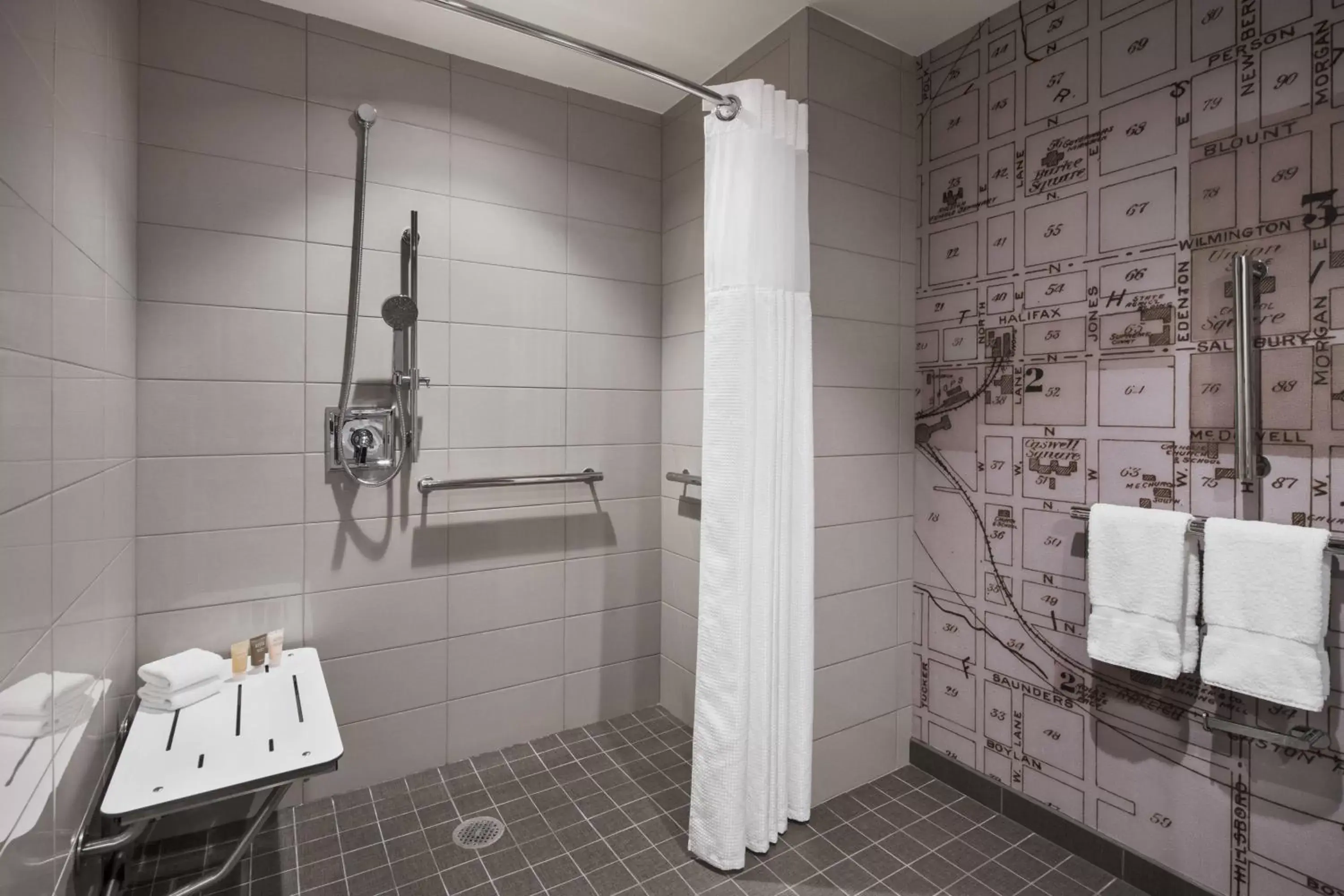 Bathroom in The StateView Hotel, Autograph Collection