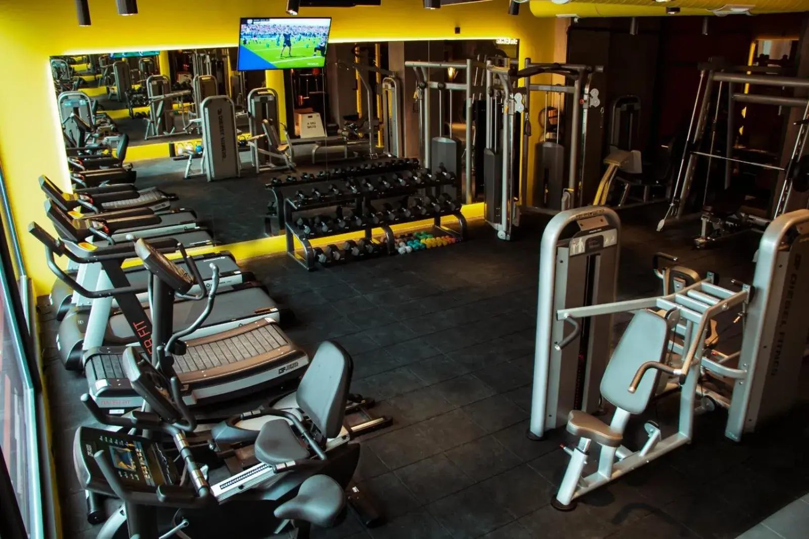 Fitness Center/Facilities in Akol Hotel