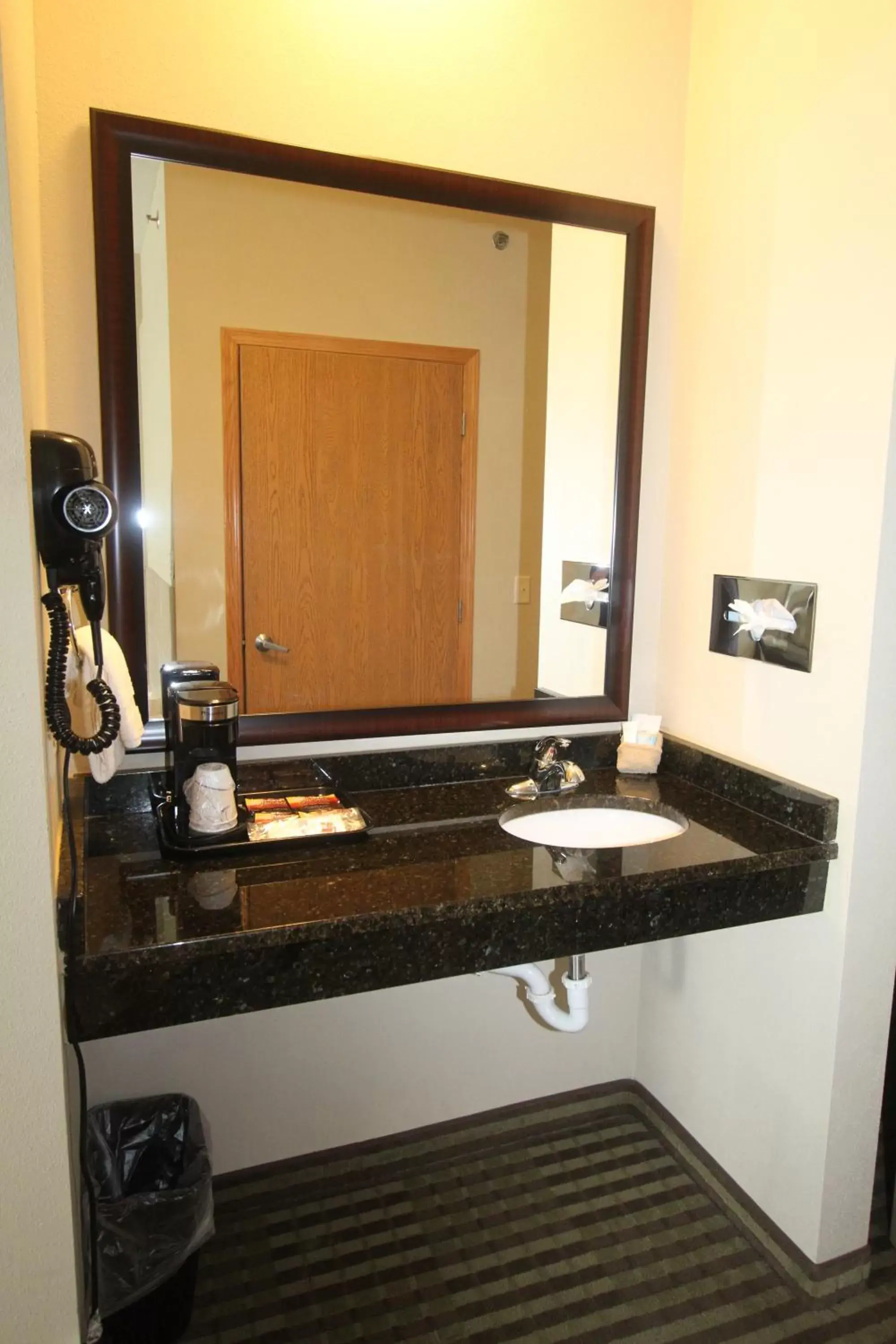 Bathroom in Bowman Inn and Suites