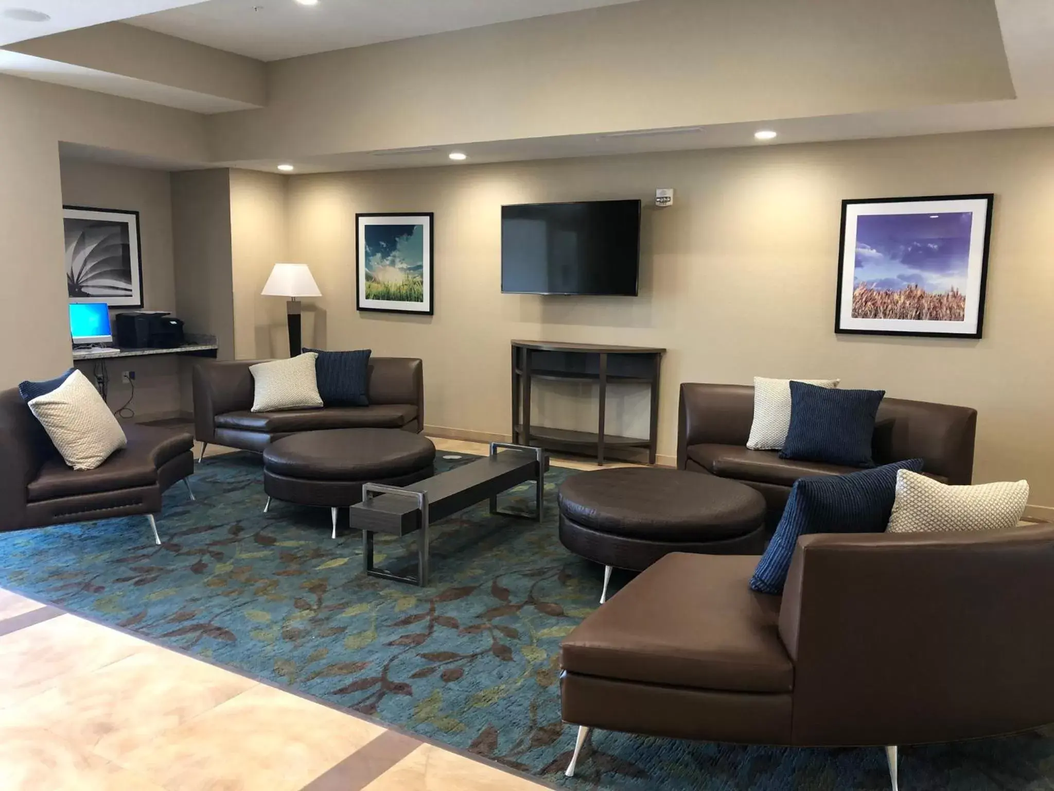 Property building, Seating Area in Candlewood Suites - Panama City Beach Pier Park, an IHG Hotel