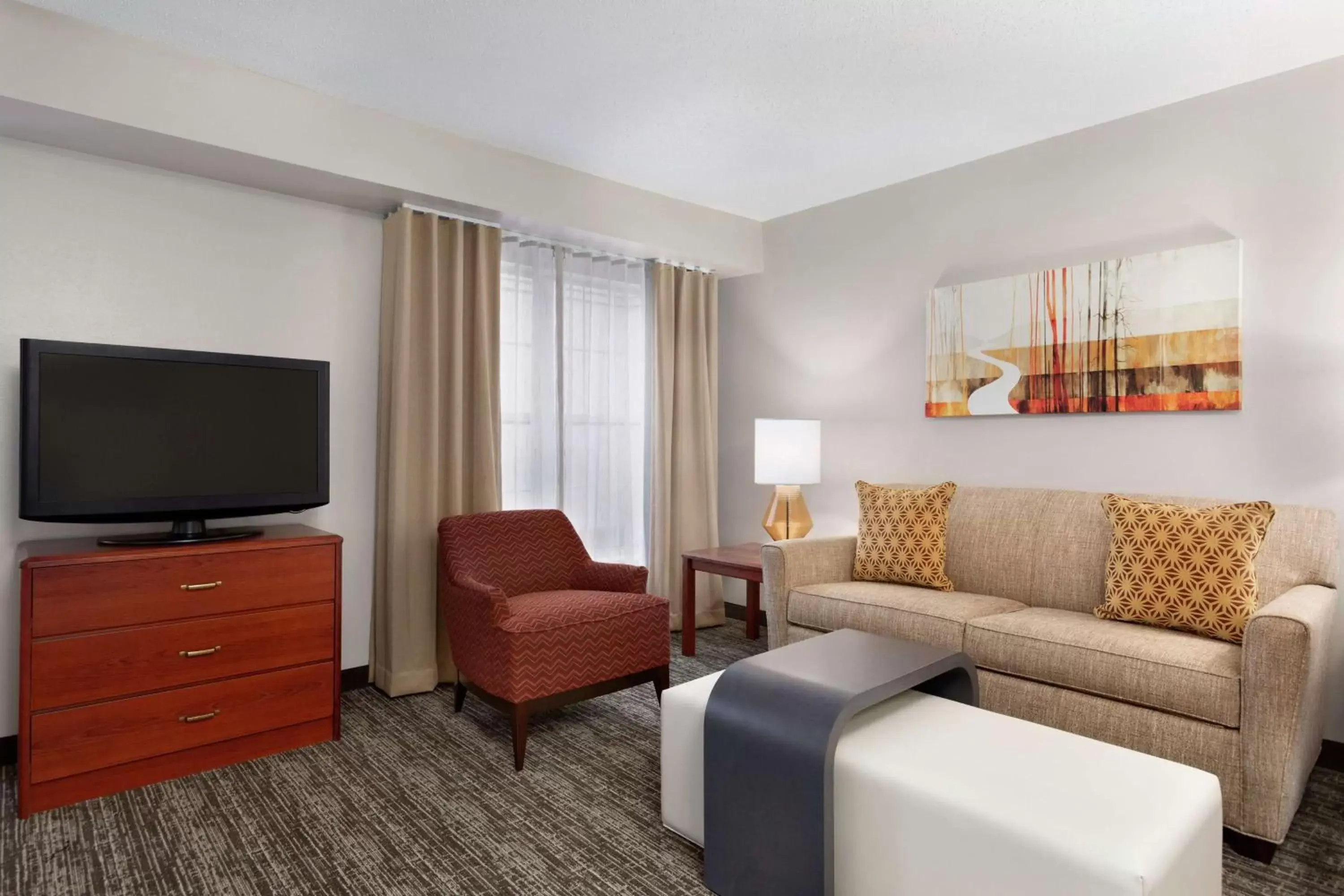 Living room, Seating Area in Homewood Suites by Hilton Columbus-Dublin