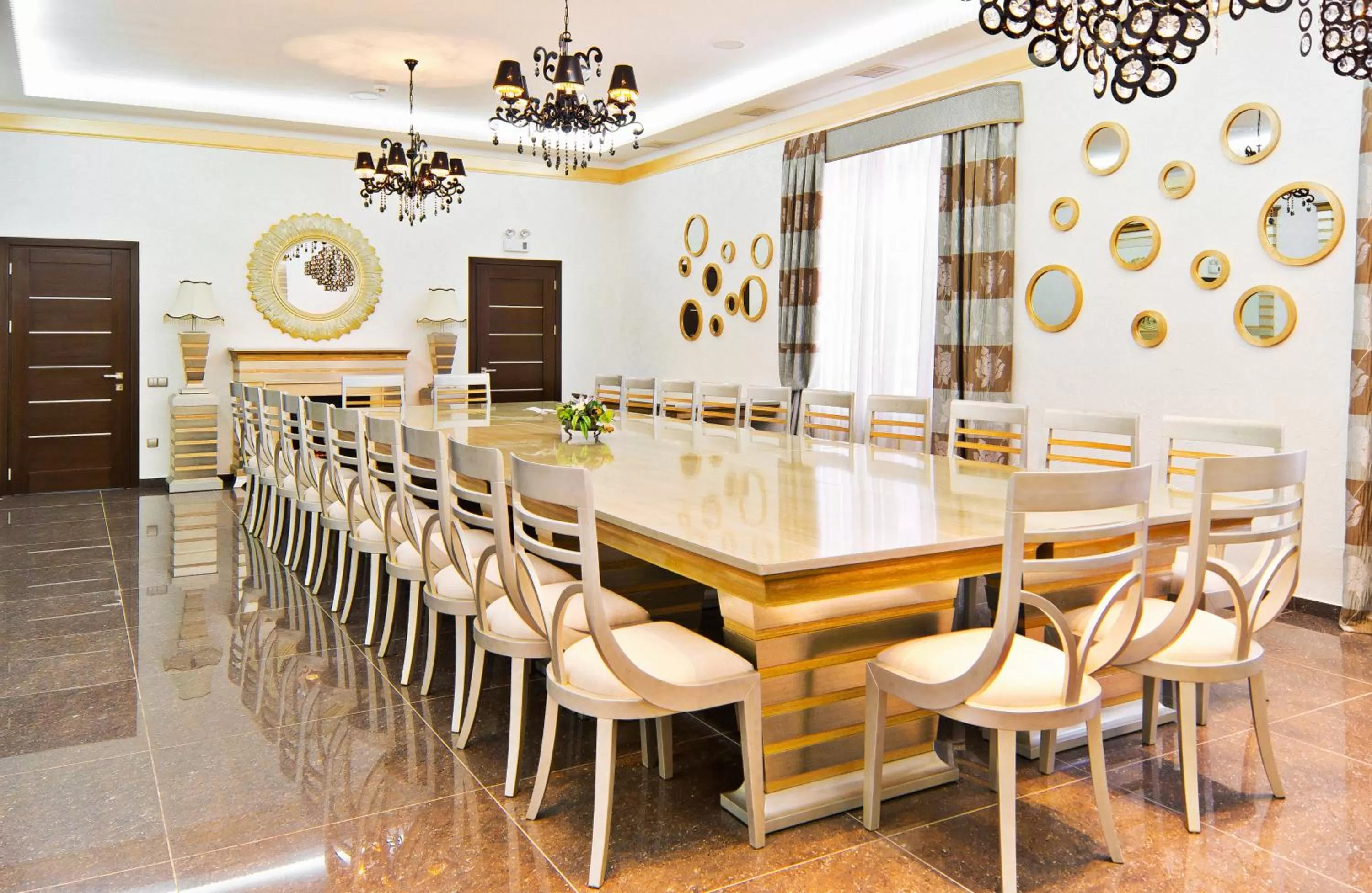 Business facilities in Hotel Russia