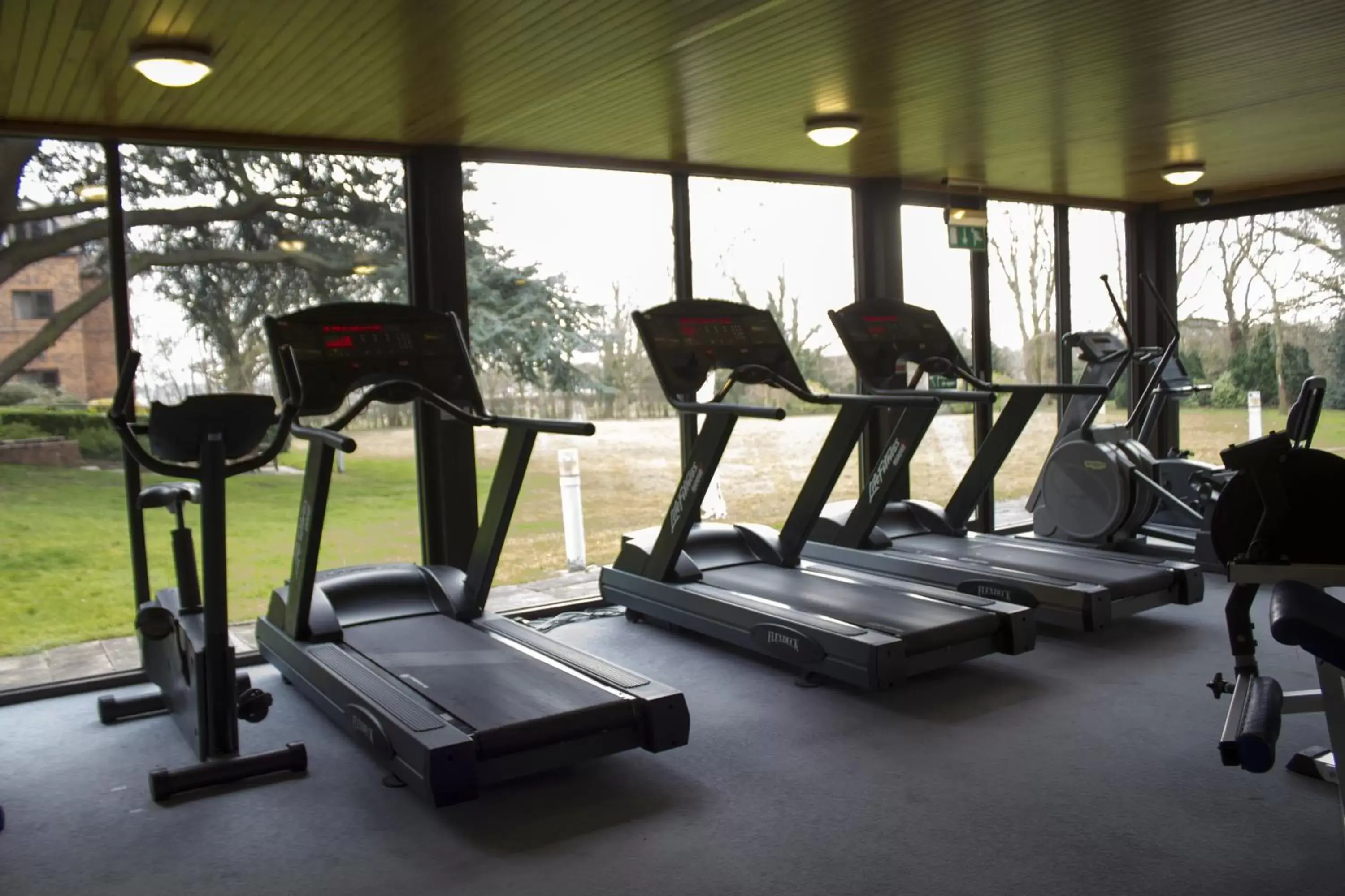 Fitness centre/facilities, Fitness Center/Facilities in Mercure Hull Grange Park Hotel