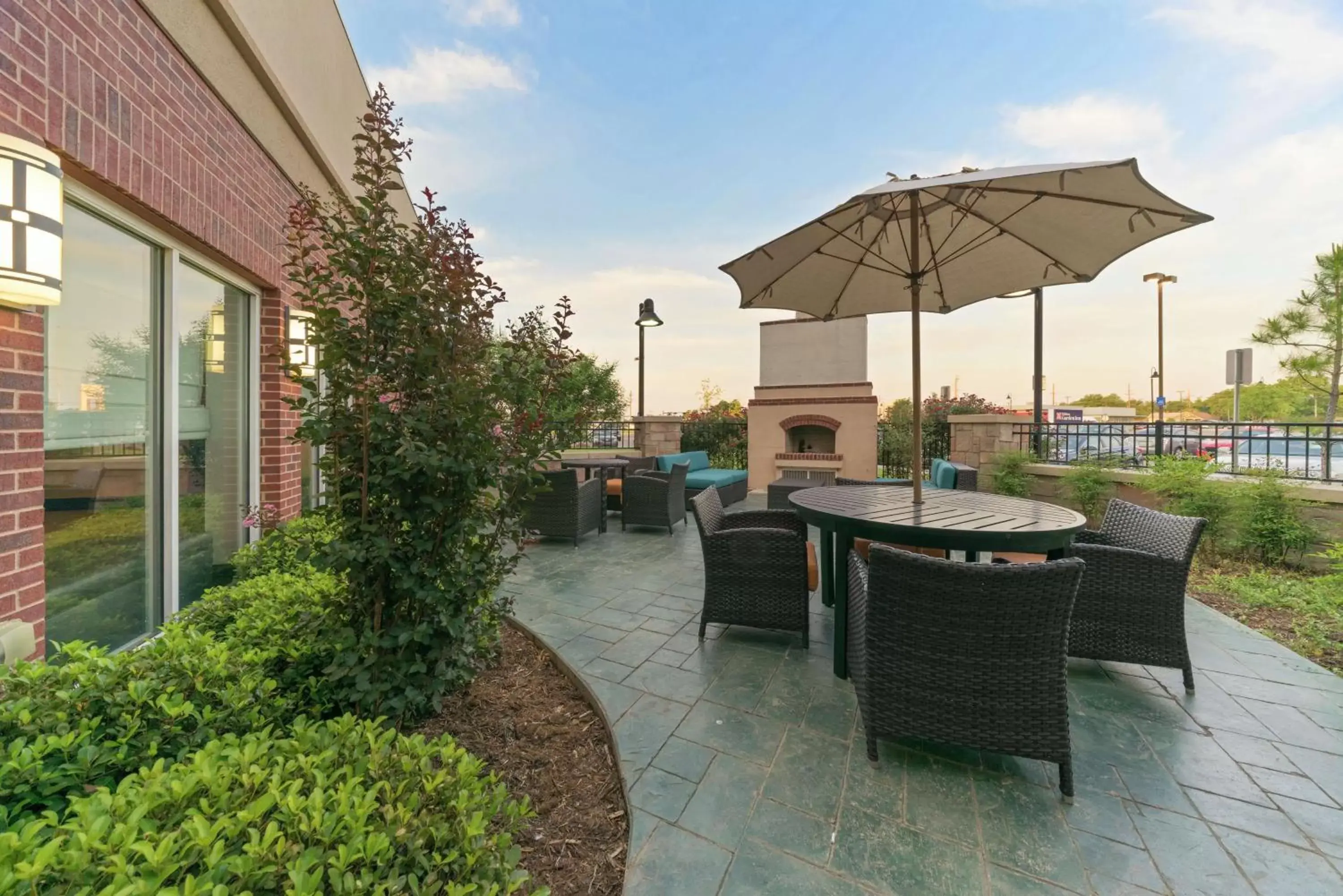 Patio in Hilton Garden Inn Lawton-Fort Sill