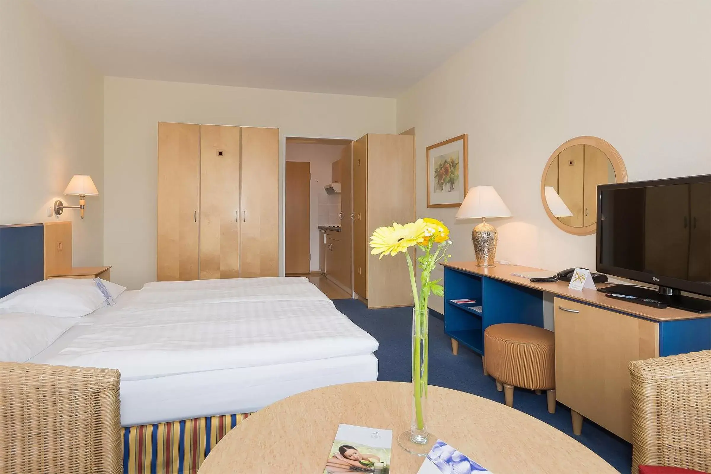 Bedroom, Bed in IFA Rügen Hotel & Ferienpark