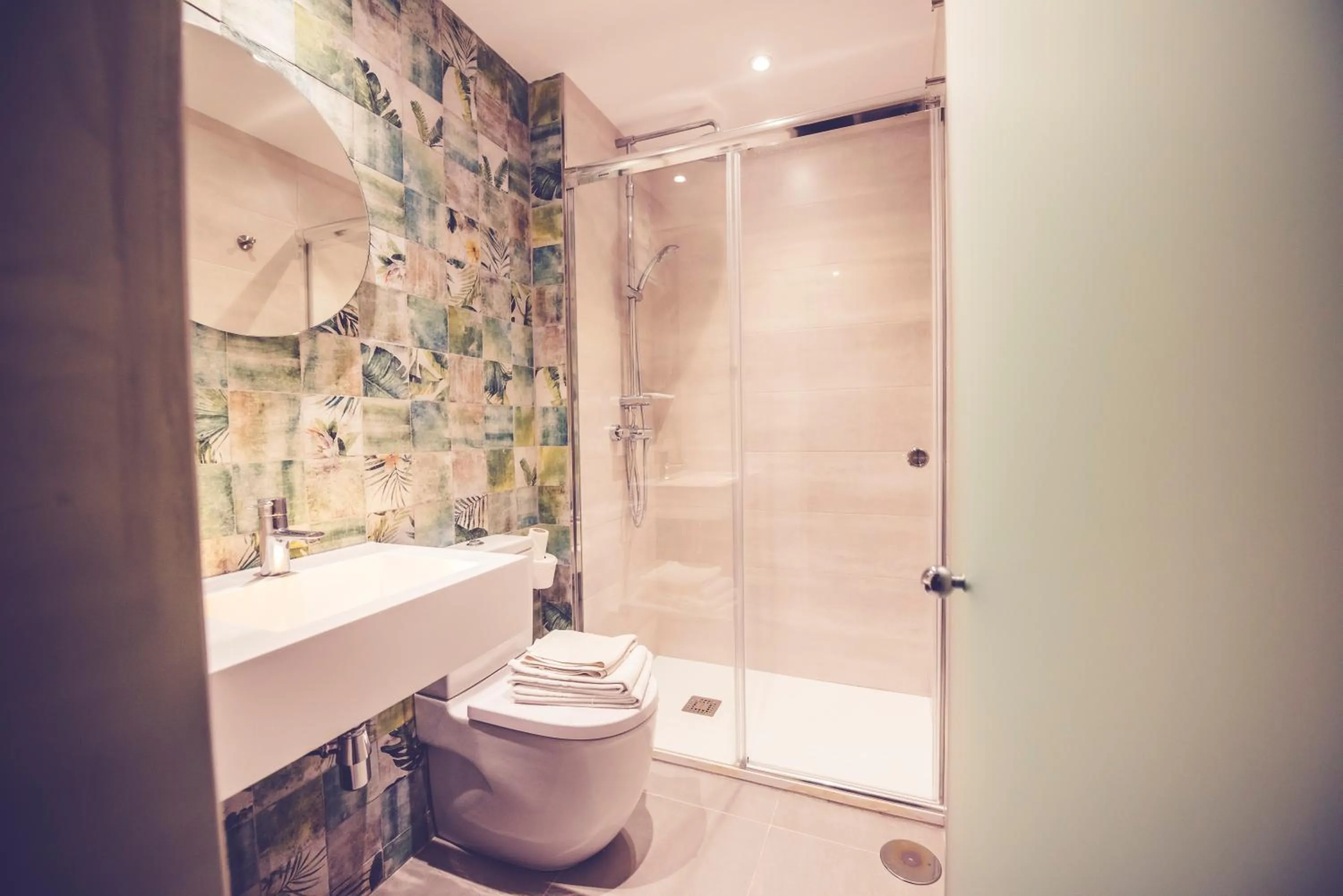 Bathroom in Hostal Marlasca