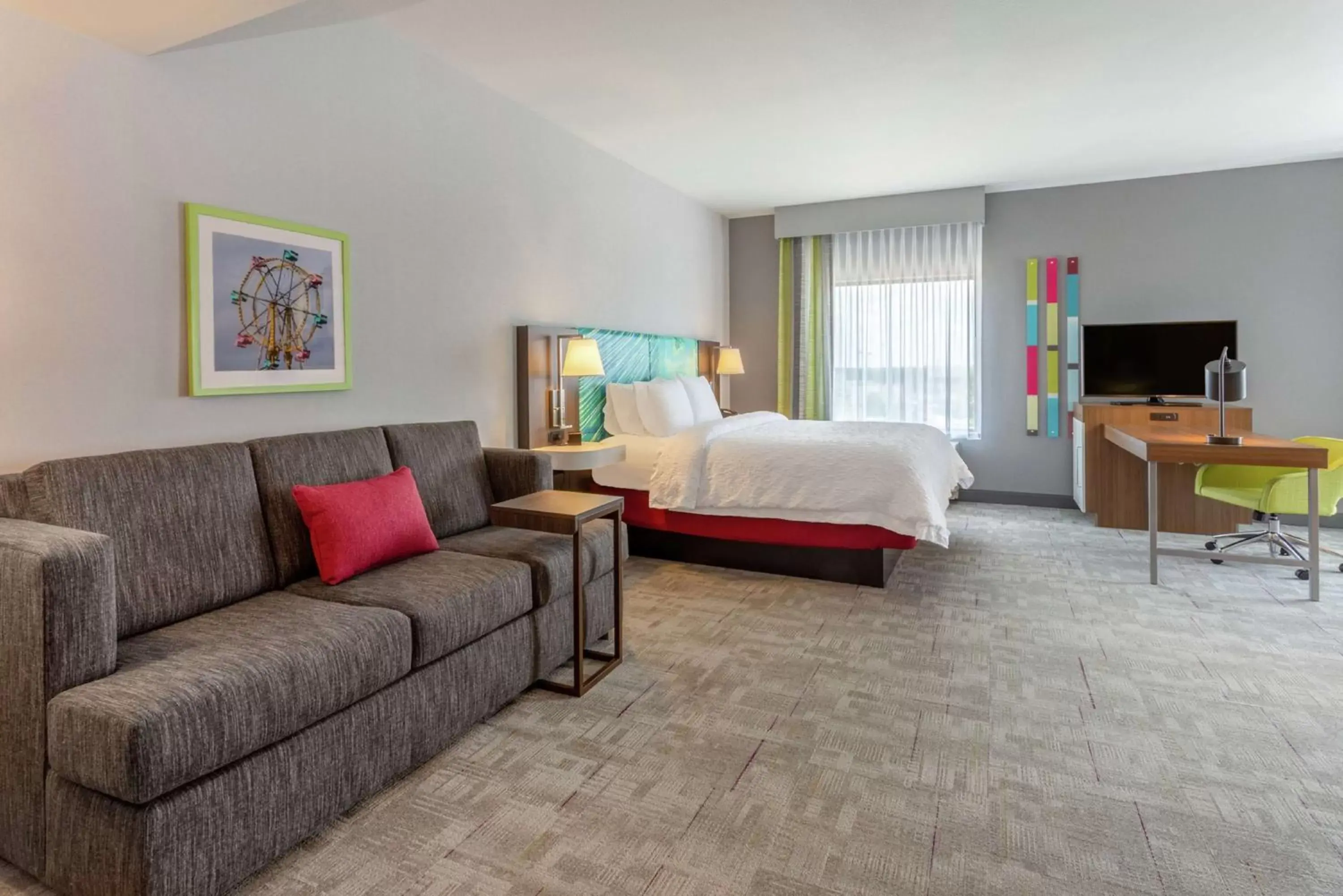 Bedroom in Hampton Inn & Suites Burlington