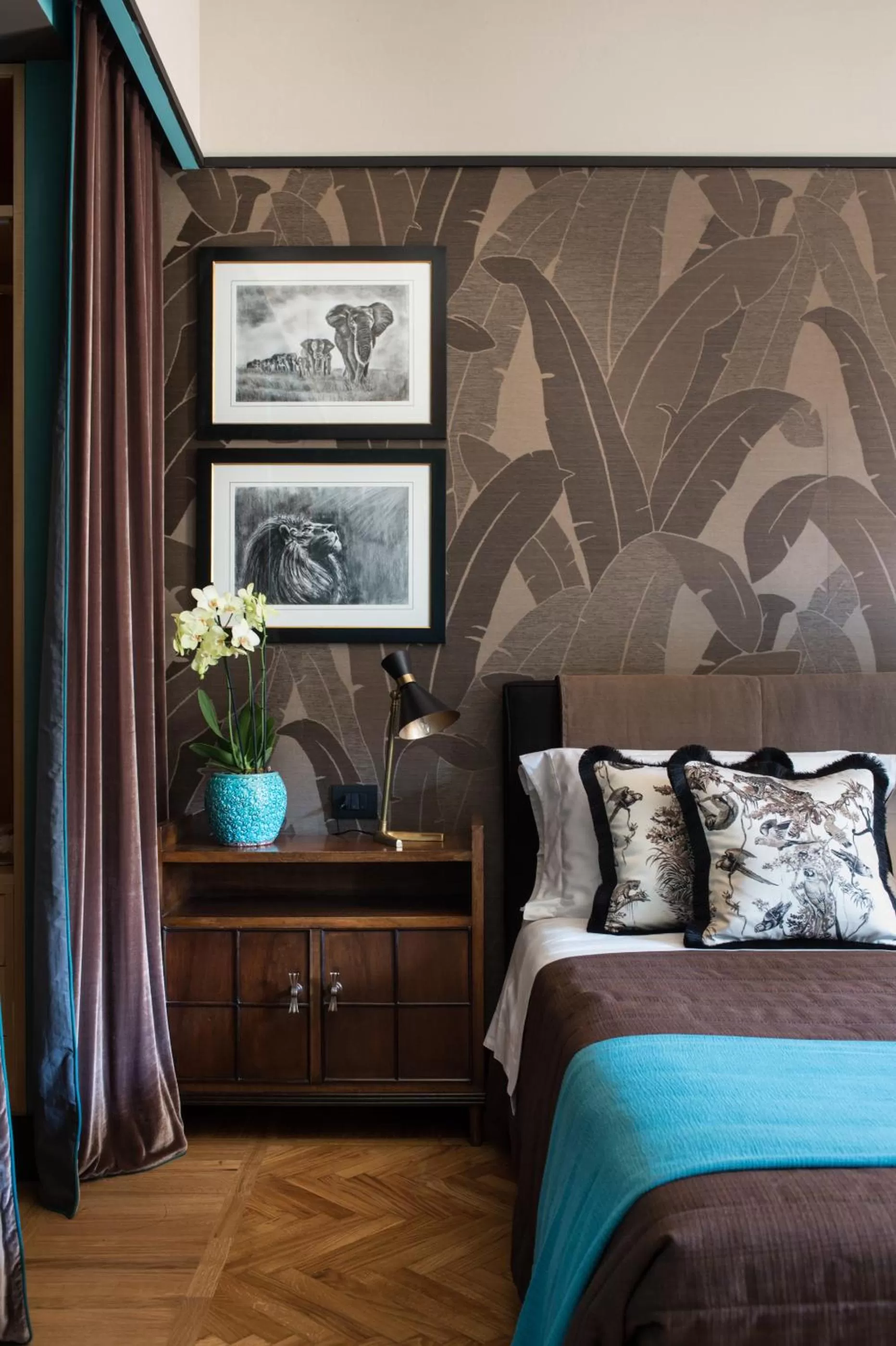 Decorative detail, Bed in Velona's Jungle Luxury Suites