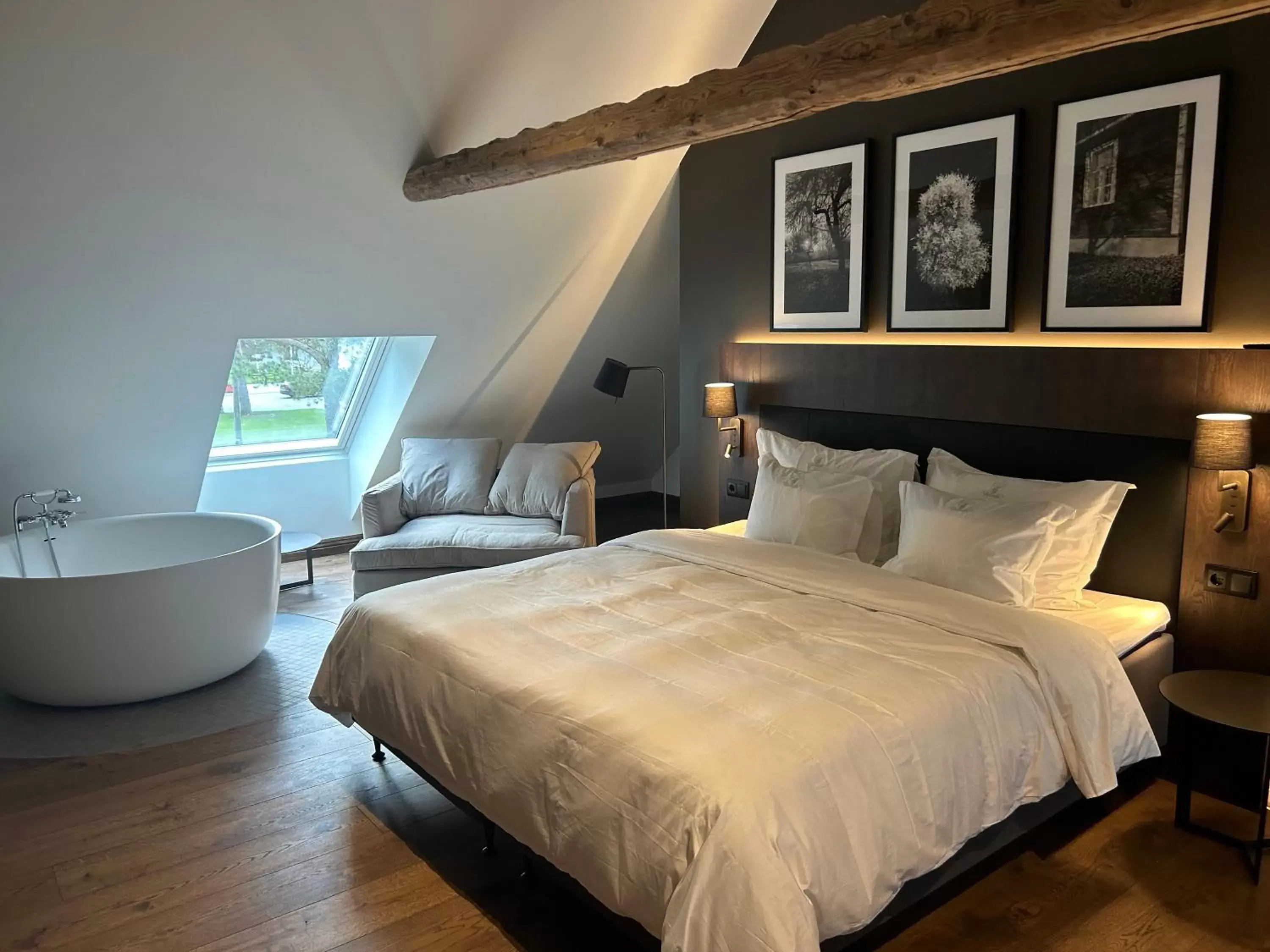 Deluxe King Suite in Padise Manor & Spa hotel Deluxe King Suite in Padise Manor & Spa hotel