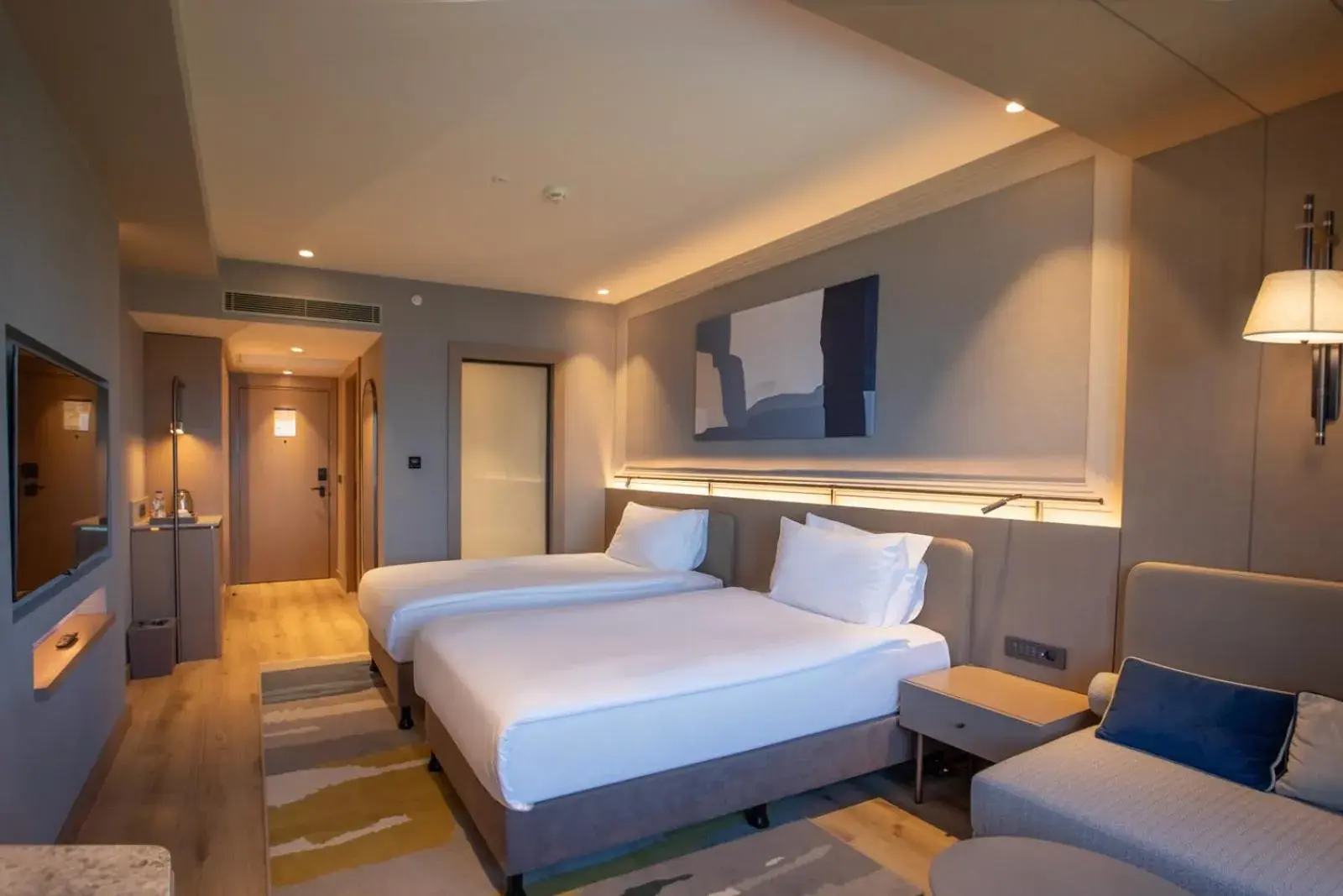 Bedroom, Bed in Kolin Hotel