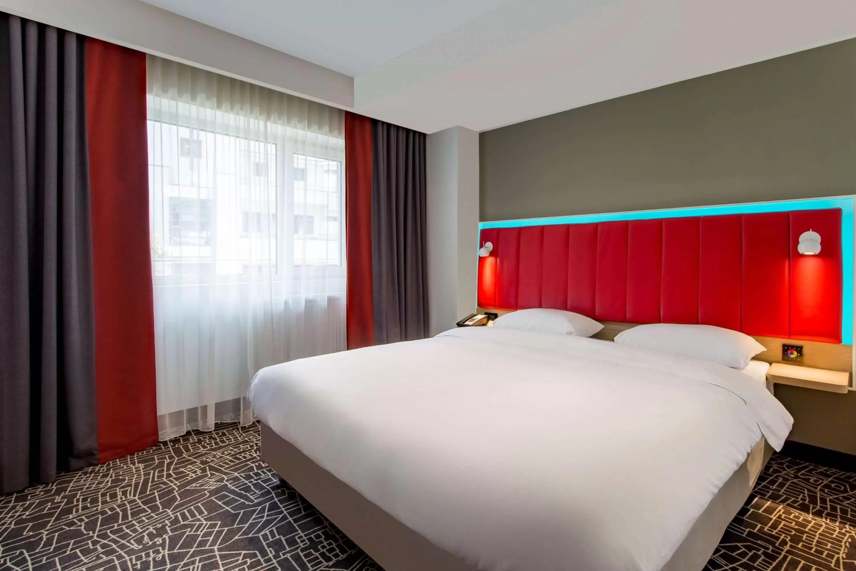 Photo of the whole room, Bed in Park Inn by Radisson Bucharest Hotel & Residence
