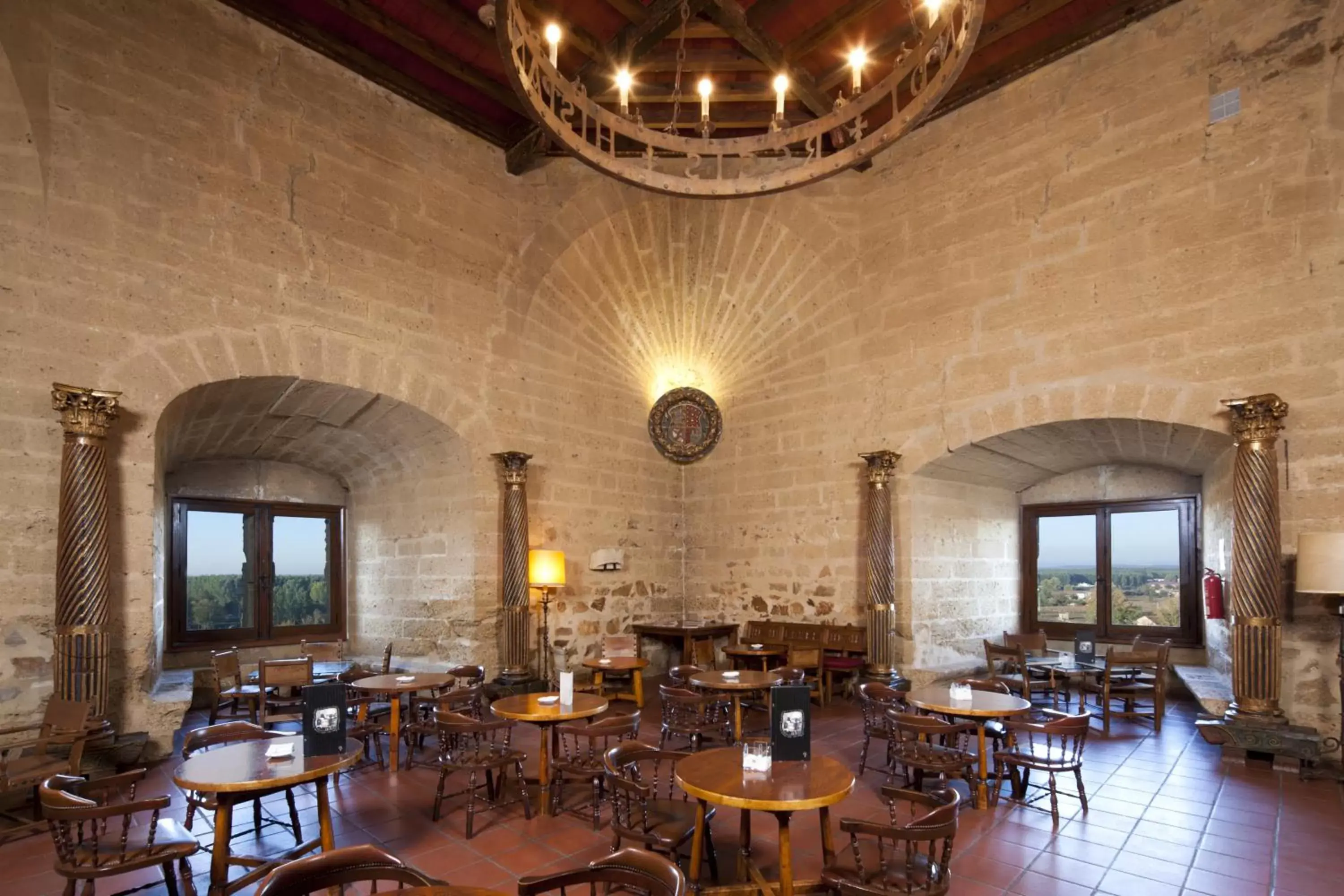 Lounge or bar, Restaurant/Places to Eat in Parador de Benavente