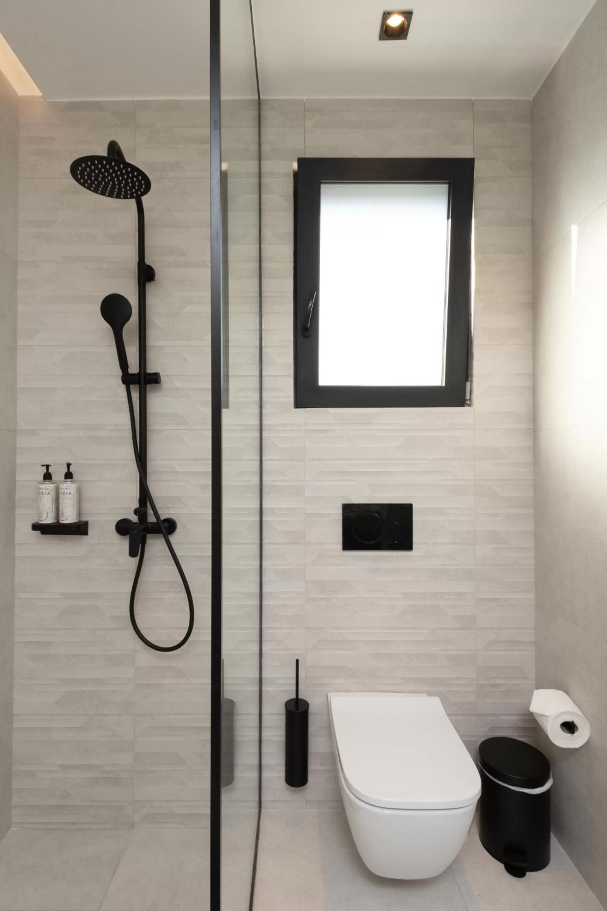 Shower in Incanto Boutique Suites - Neos Kosmos