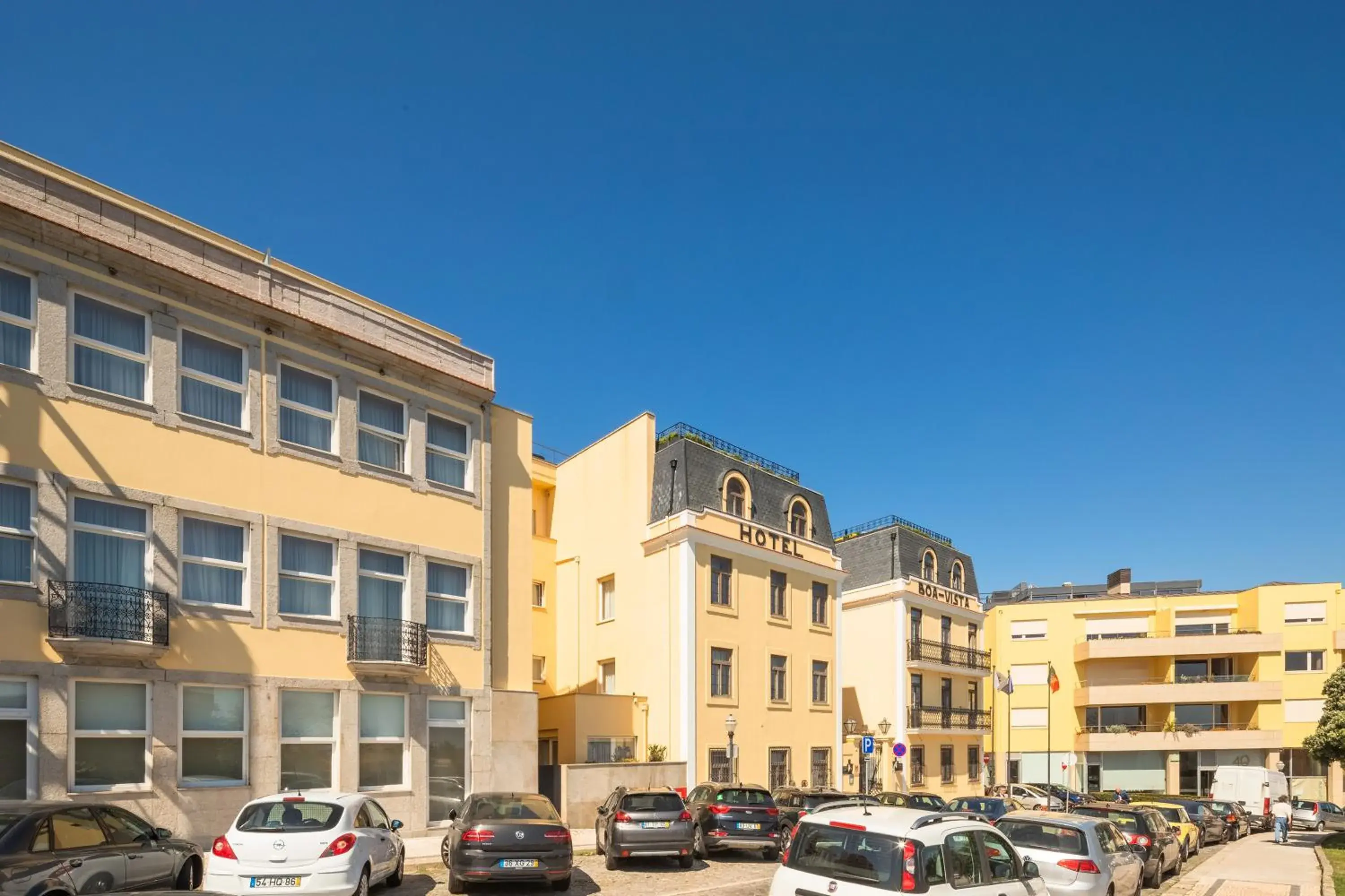 Facade/entrance in Hotel Boa - Vista Facade/entrance in Hotel Boa - Vista