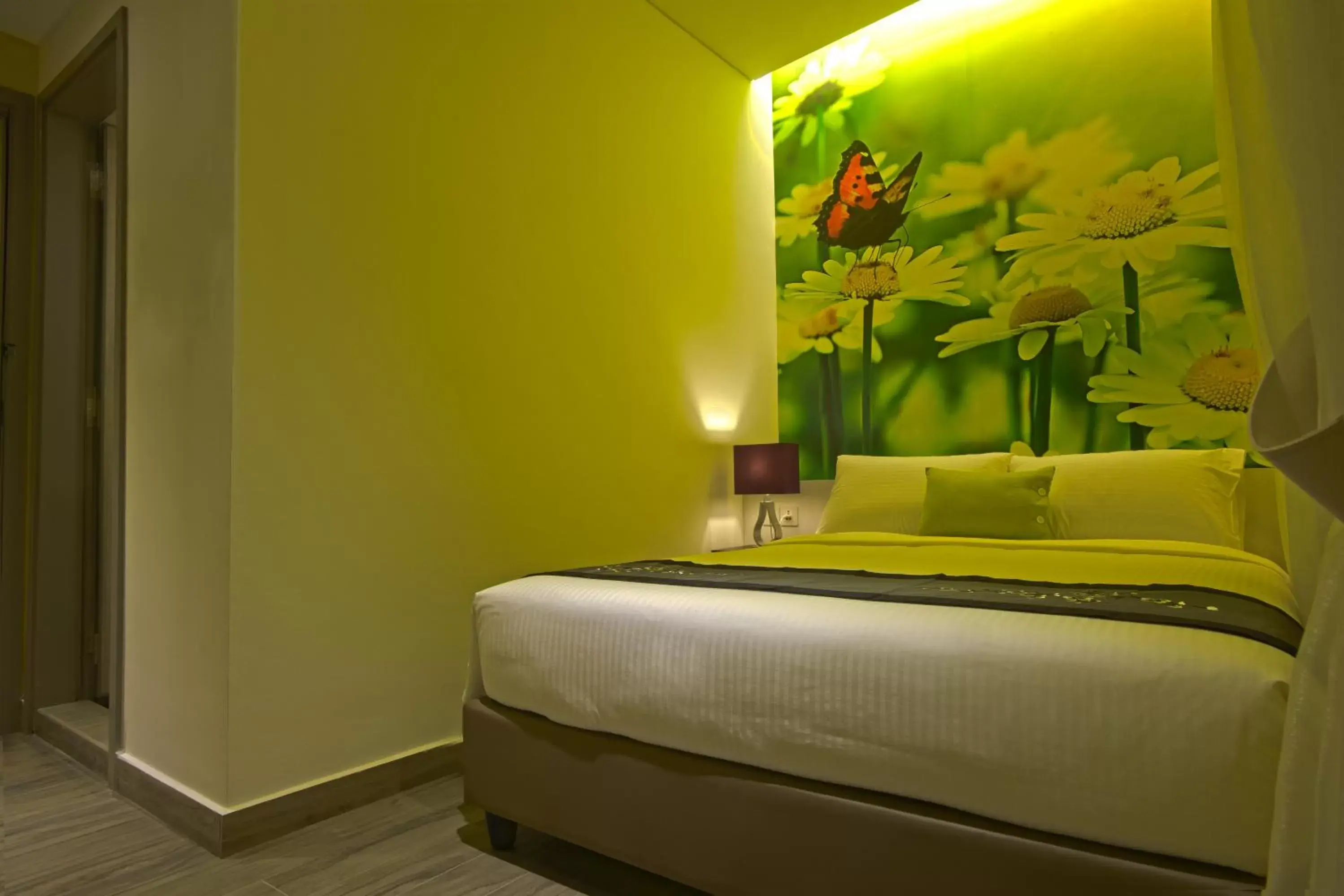 Bed in J8 Hotel Bed in J8 Hotel