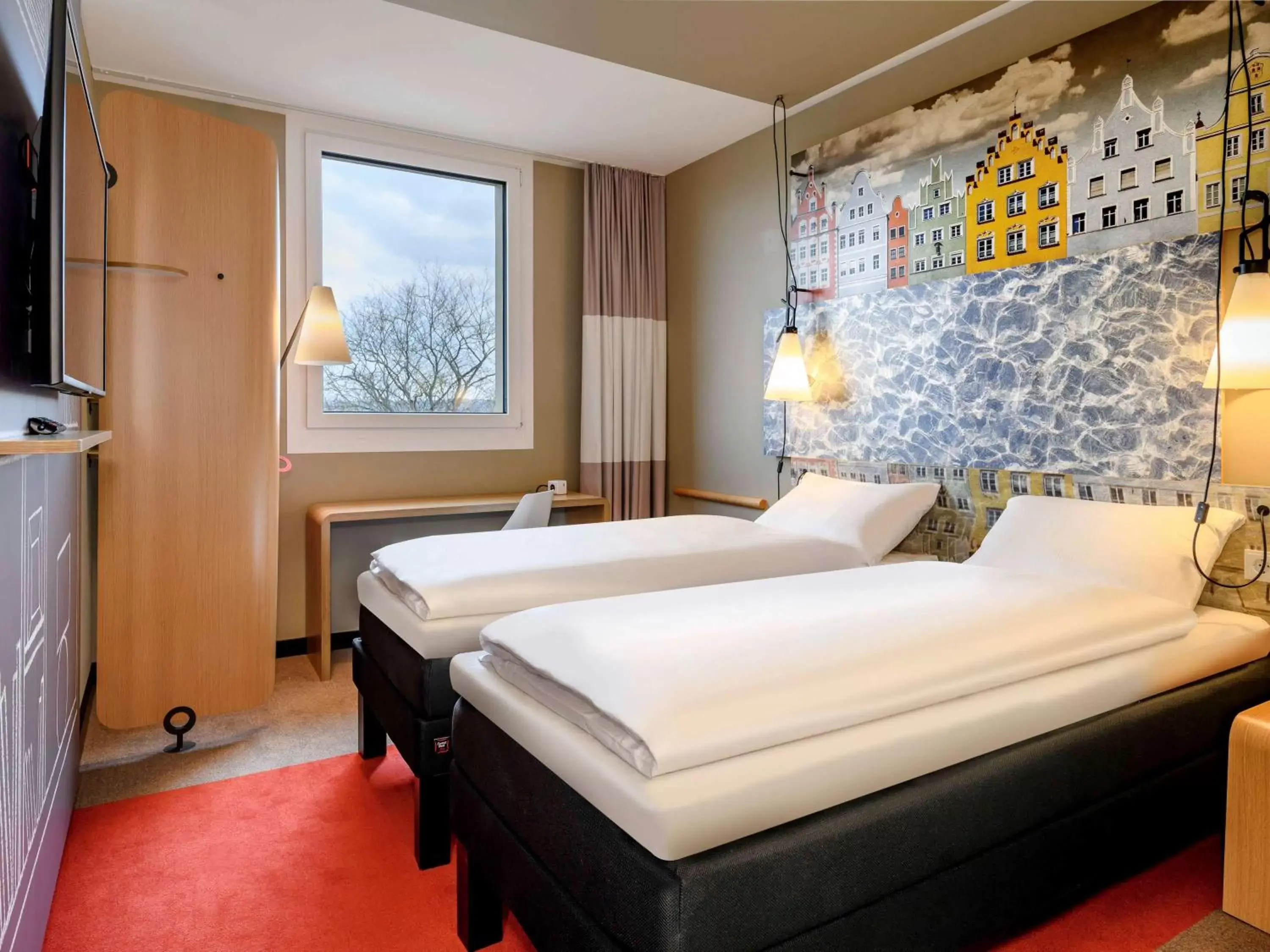 Photo of the whole room, Bed in ibis Landshut City
